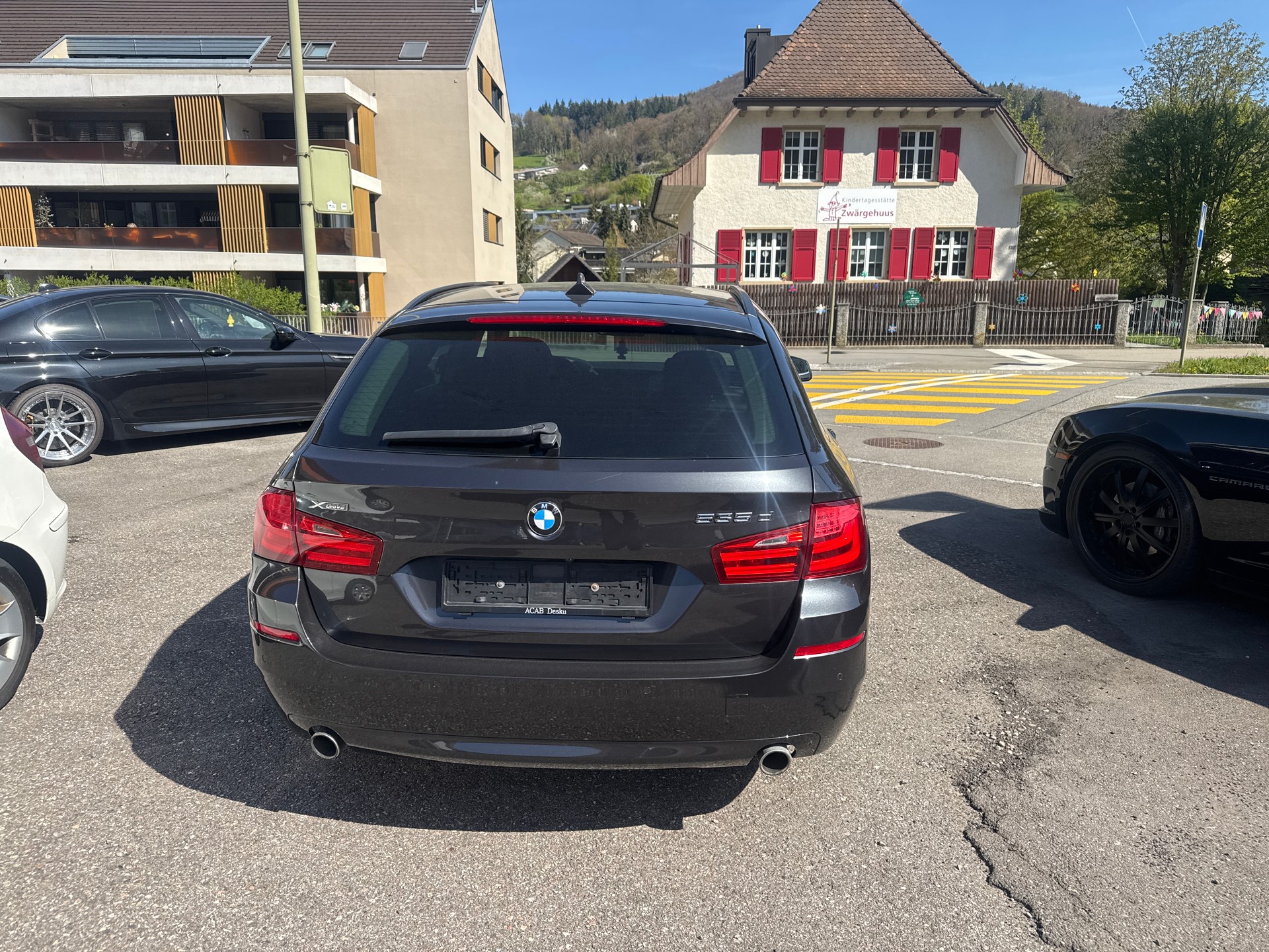BMW 535d xDrive Touring Steptronic-showroom-element-3