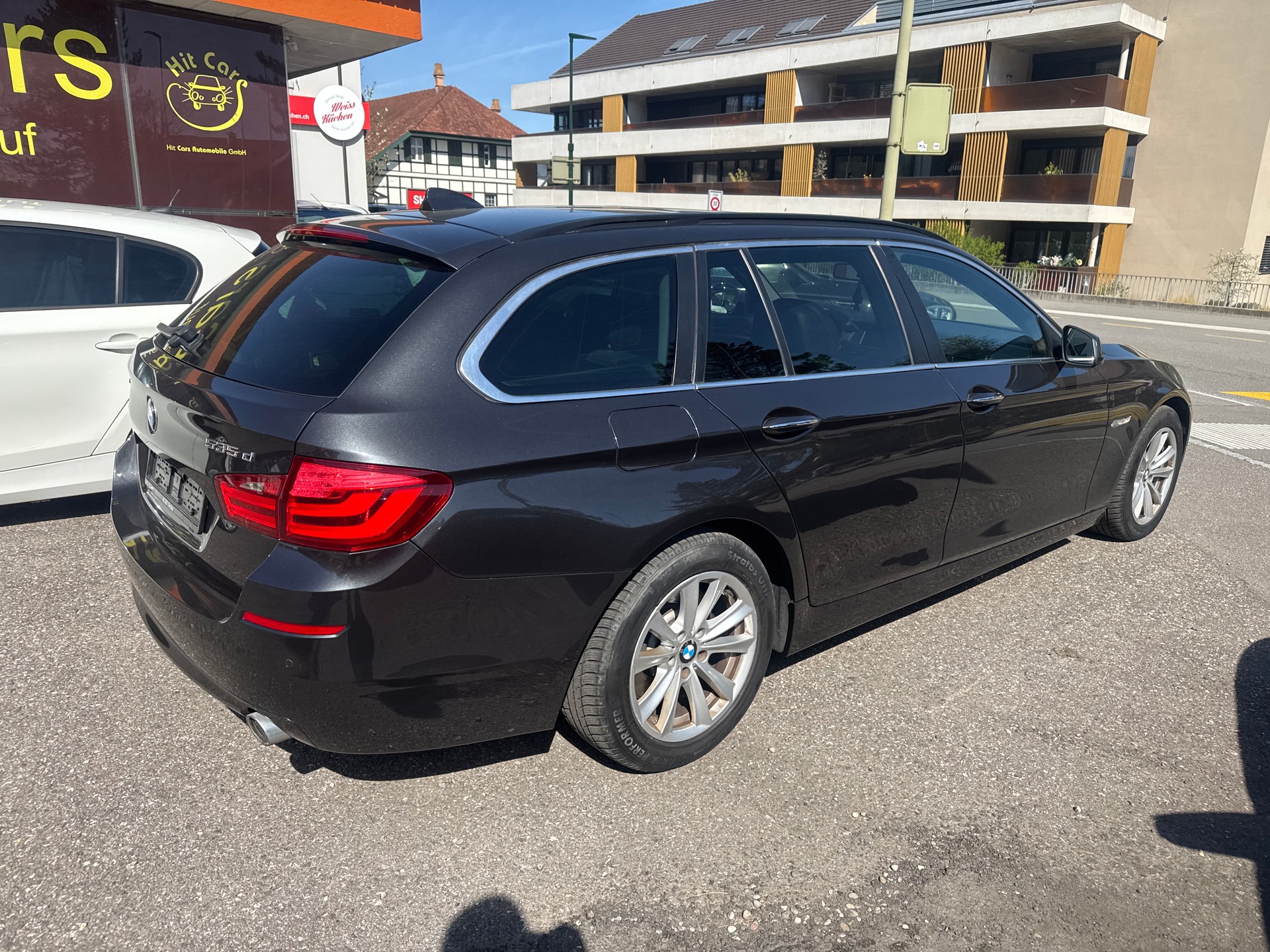 BMW 535d xDrive Touring Steptronic-showroom-element-2