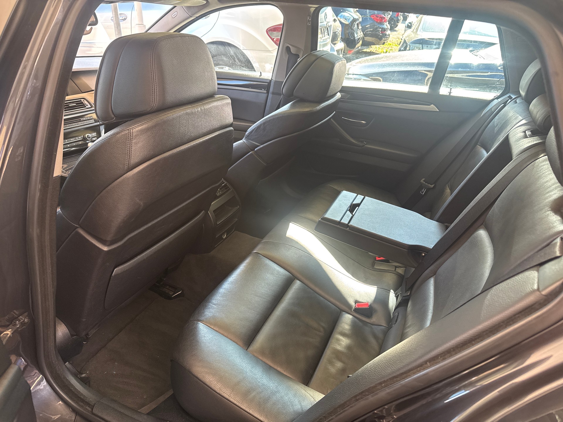 BMW 535d xDrive Touring Steptronic-image-7