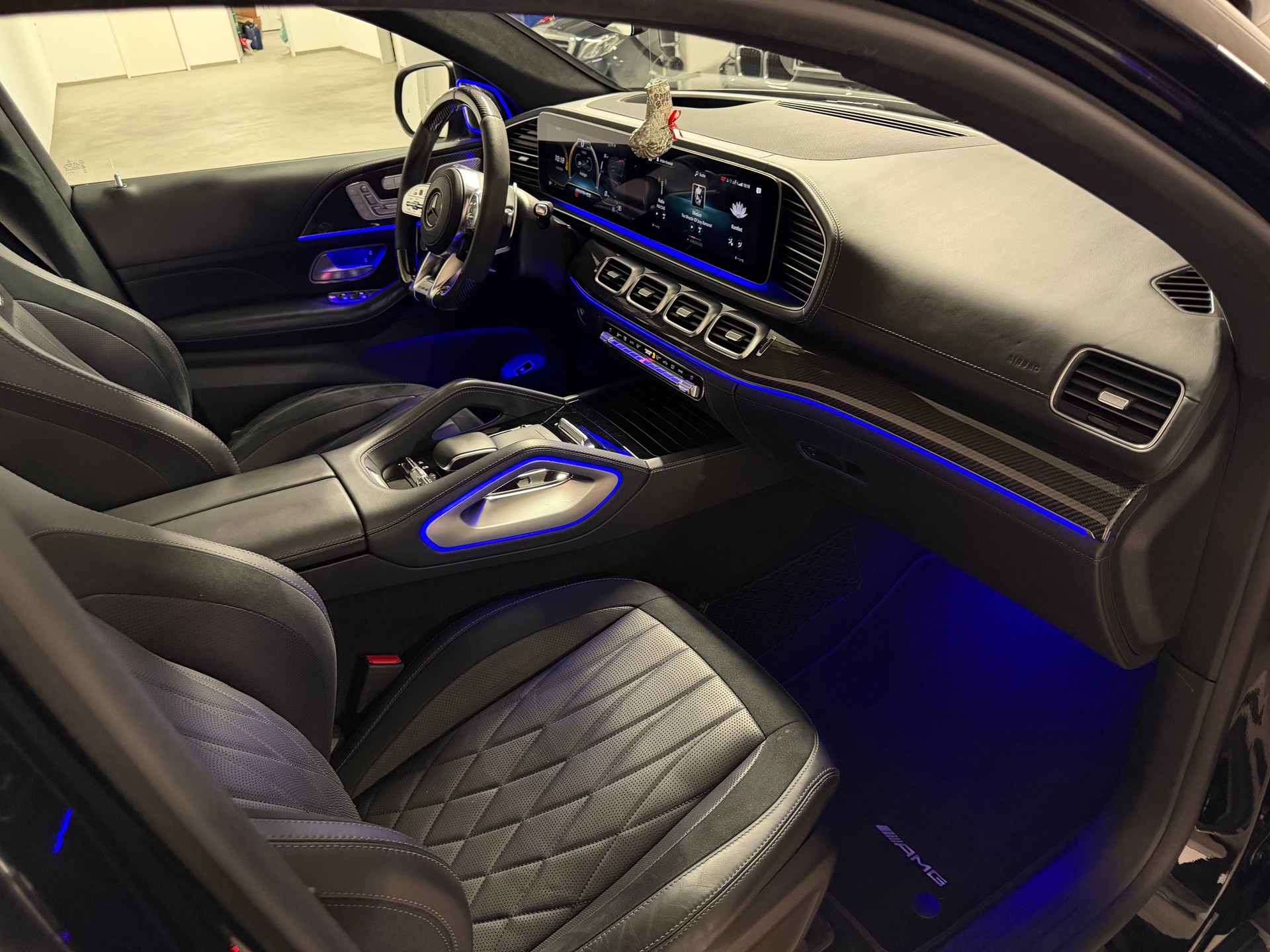 MERCEDES-BENZ Mercedes-Benz GLE 63 S 4M+-image-17