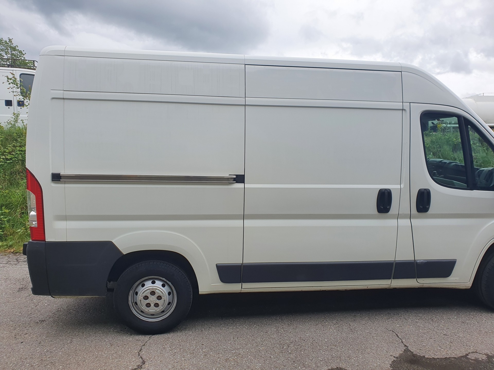 PEUGEOT Peugeot Boxer 335-160 FL2