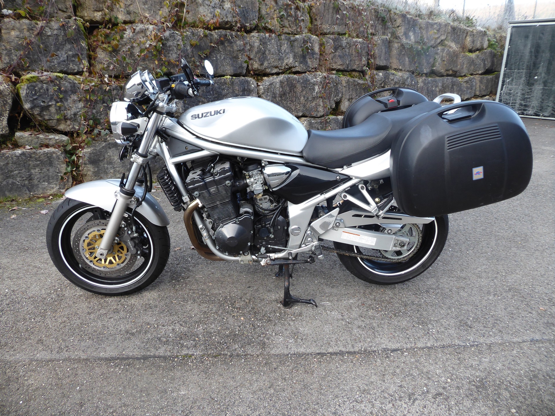 SUZUKI GSF 1200 Bandit-image-2