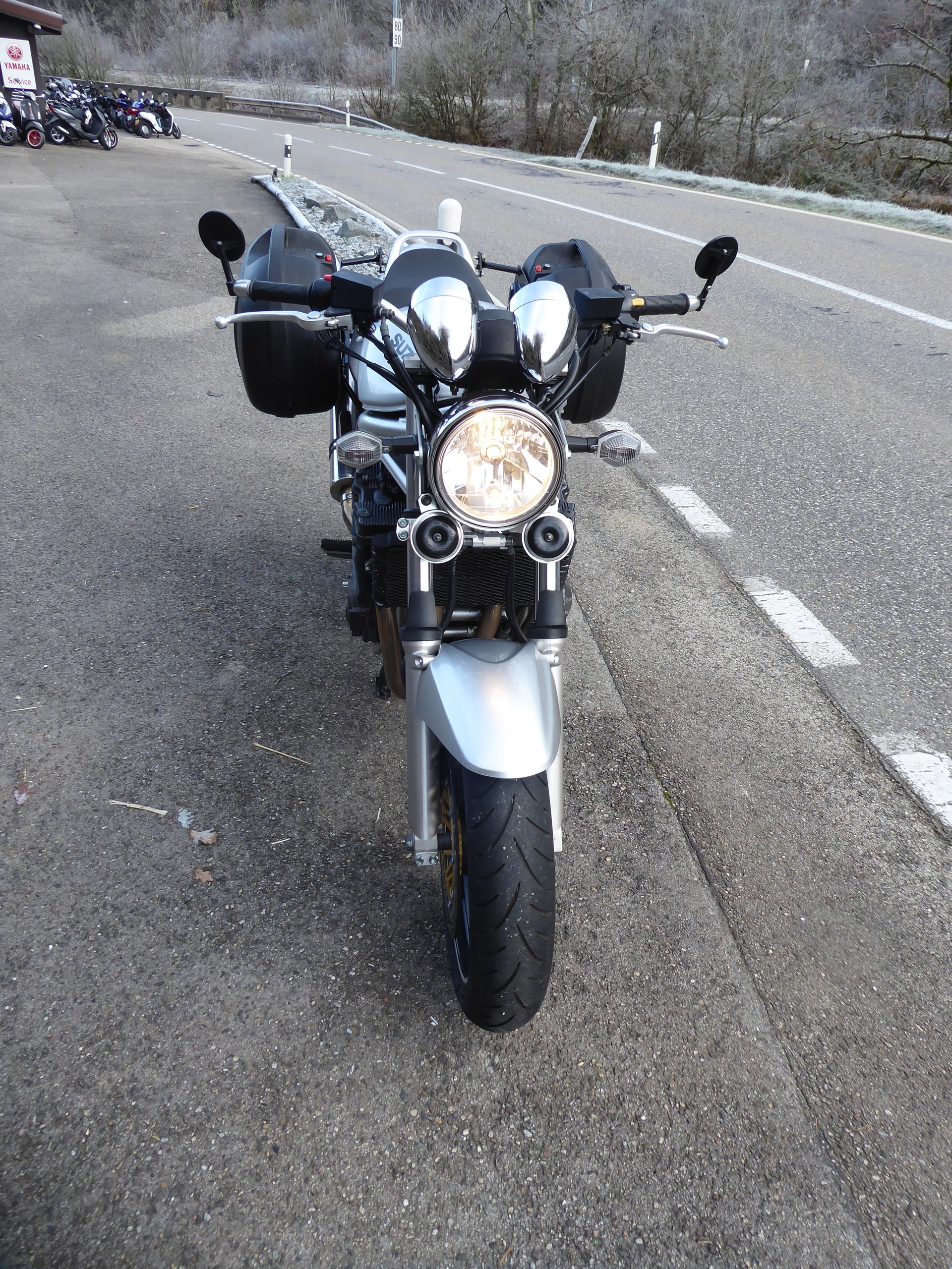 SUZUKI GSF 1200 Bandit-image-1