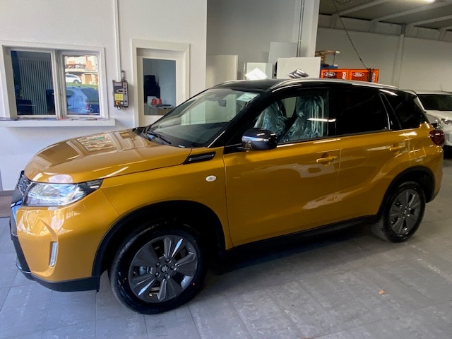 SUZUKI Vitara 1.4 Boosterjet Compact + 4x4 Hybrid Automatic