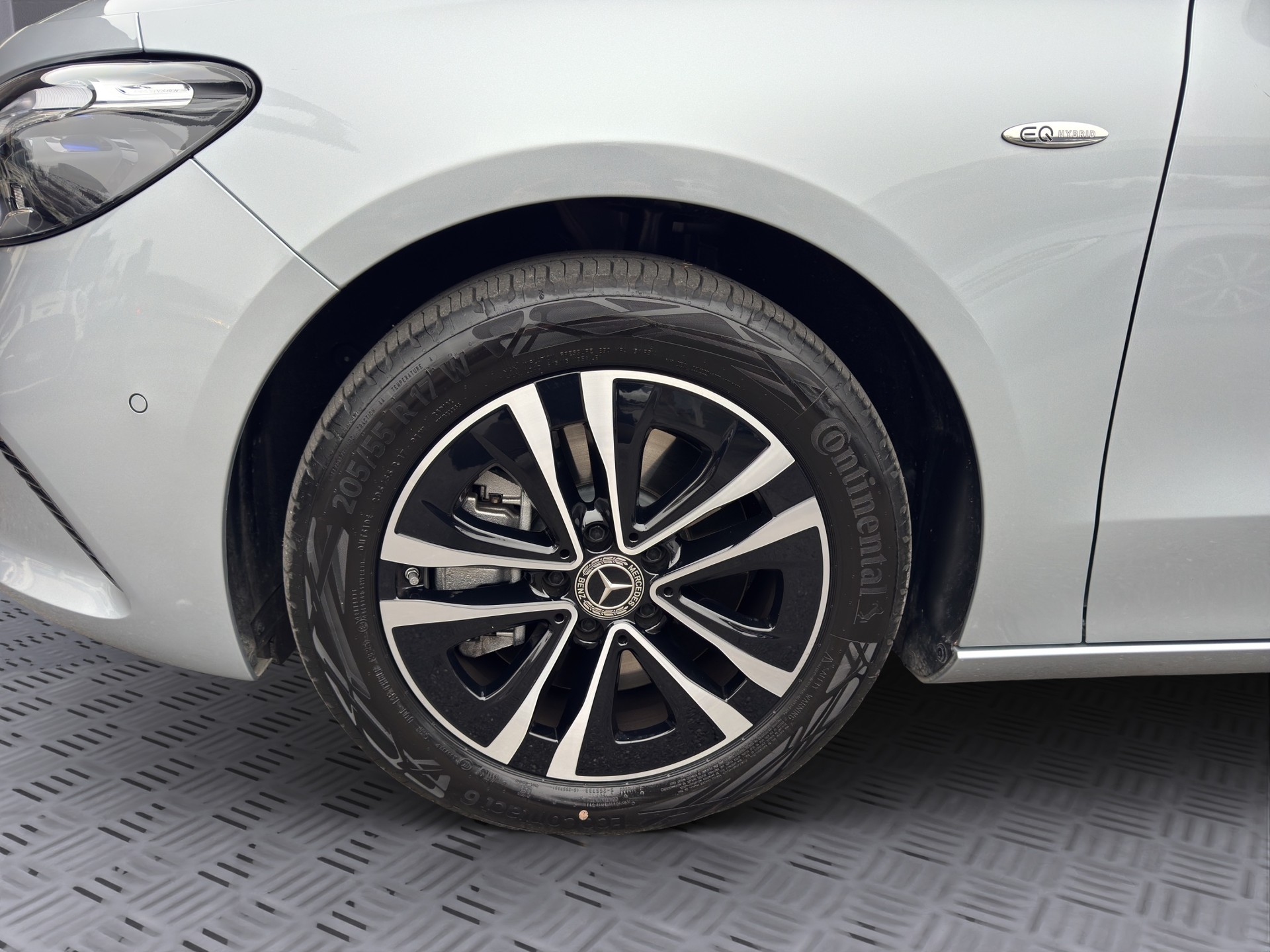 MERCEDES-BENZ B 250 e 8G-DCT-image-8