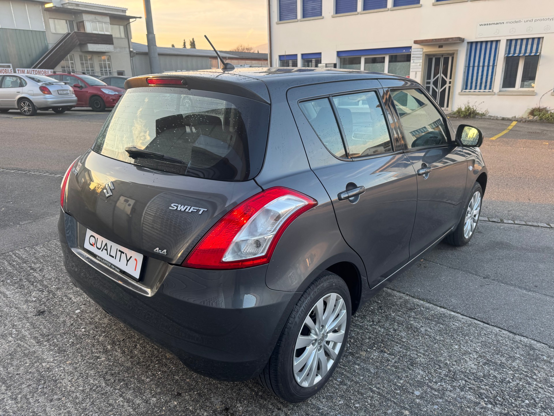 SUZUKI Swift 1.2i 16V GL Top 4x4-image-5