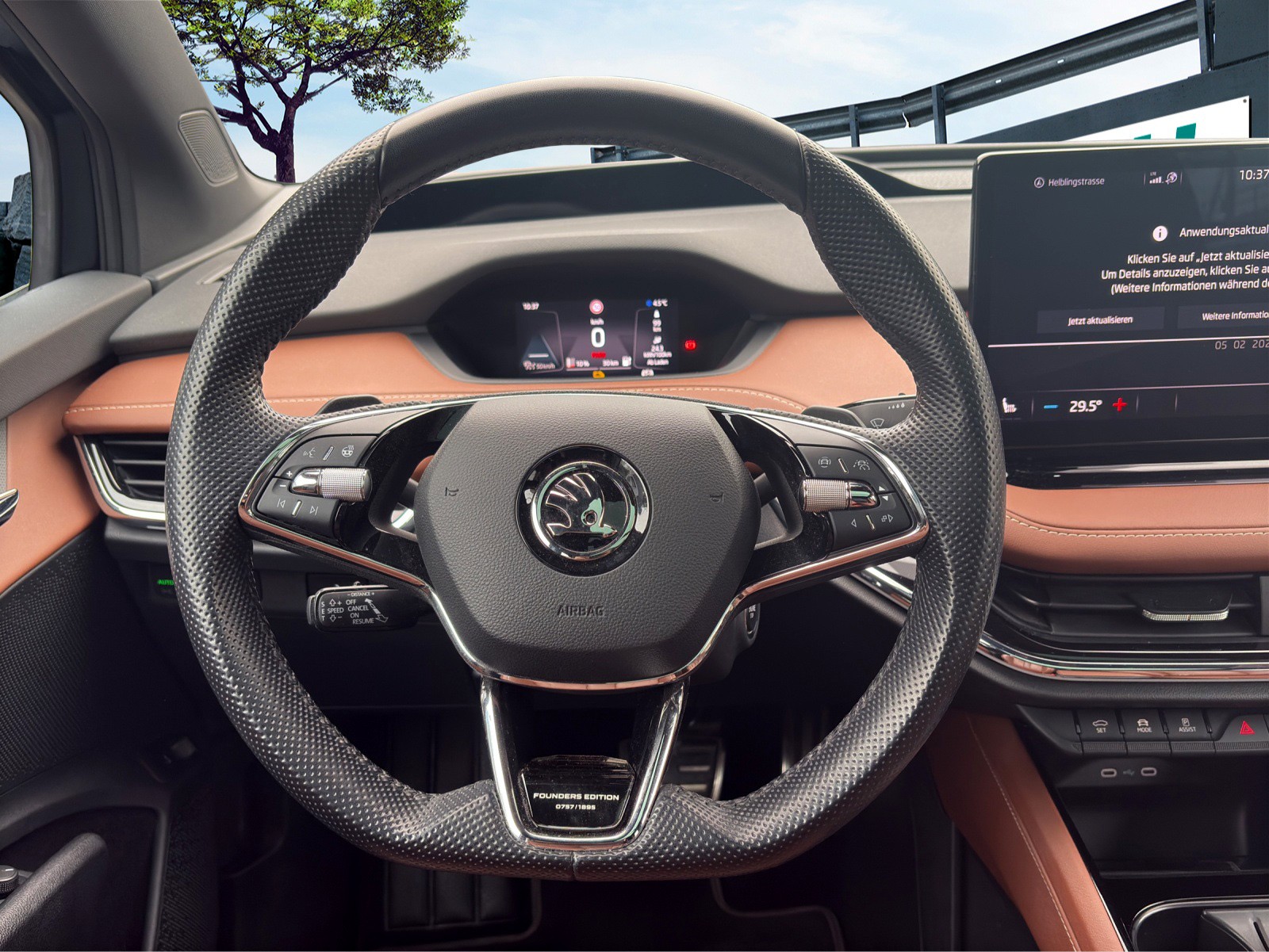 SKODA Enyaq iV 80x Founders Edition mit Vollausstattung-image-10