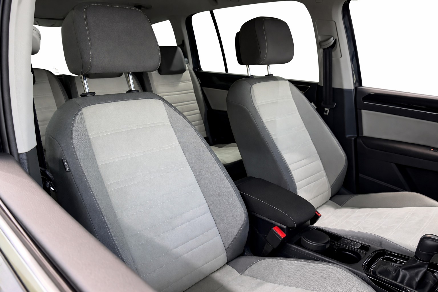VW Touran 2.0 TDI BlueMotion Technology Highline DSG*7-Plätzer*Anhängerkupplung*Xenon*-image-11