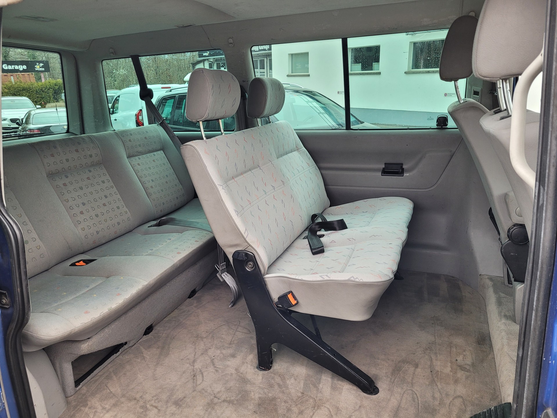 VW T4 Caravelle 2.5 ABS-image-9