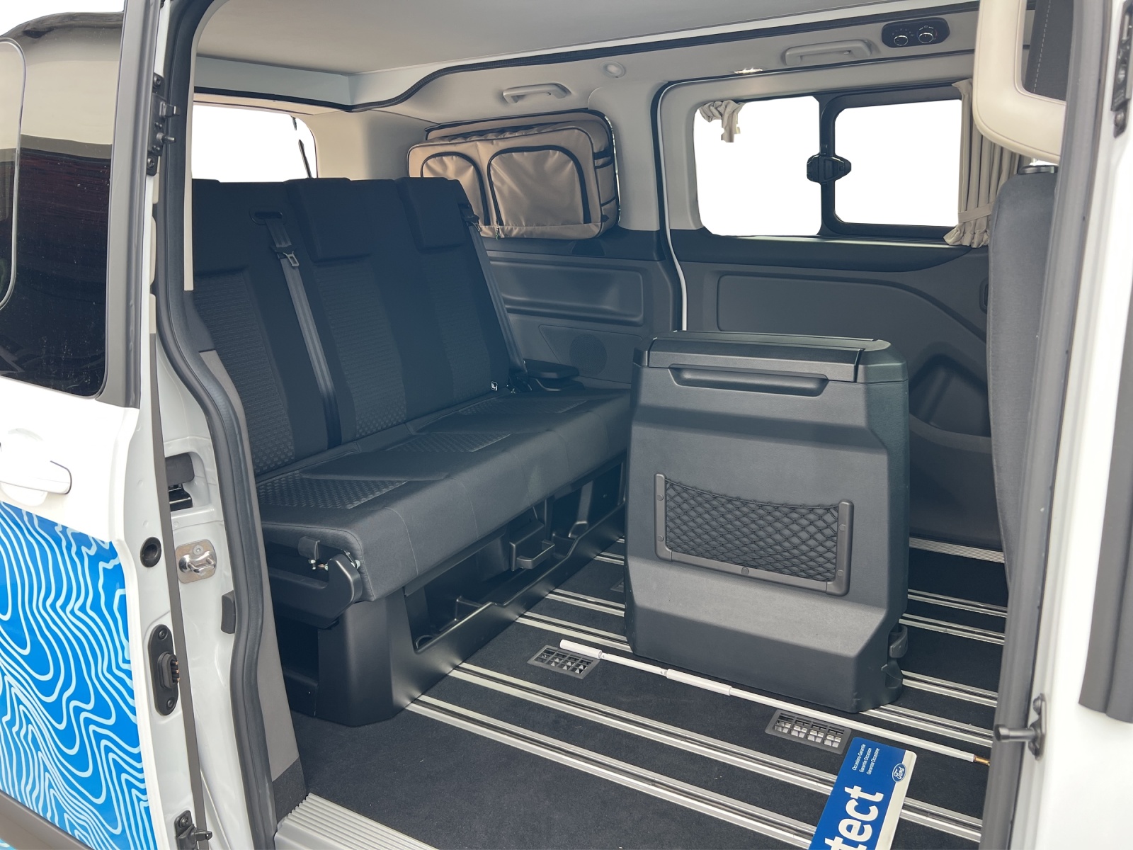 FORD Tourneo Custom 320 L1 2.0 TDCi 170 Camper Trend-image-12