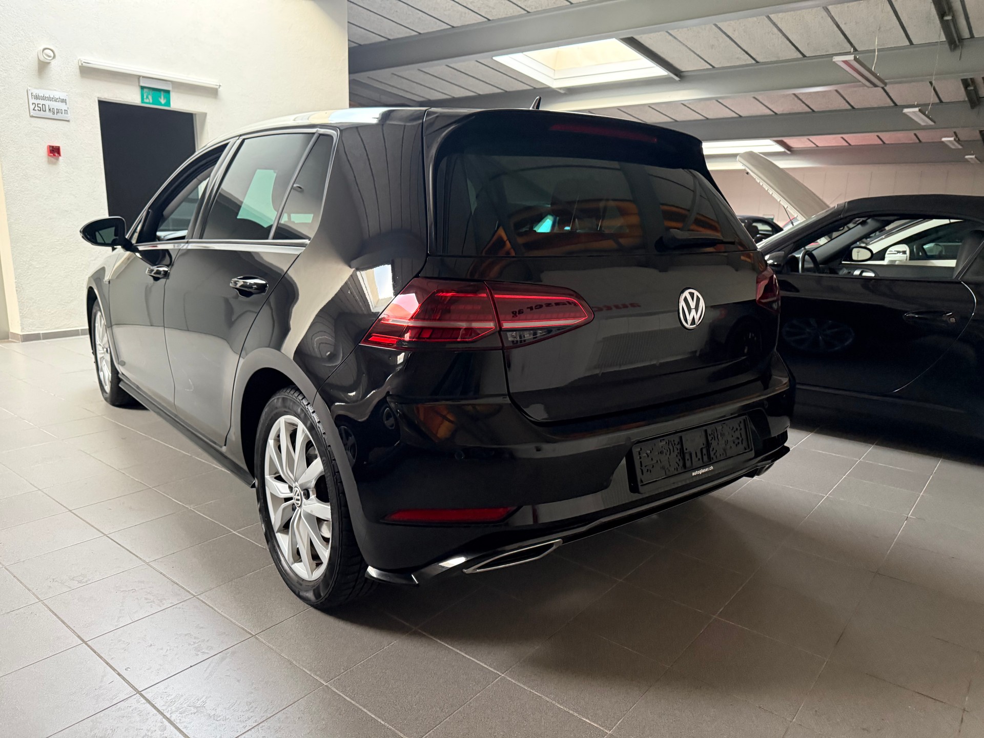 VW Golf 1.5 TSI EVO Highline DSG-image-9