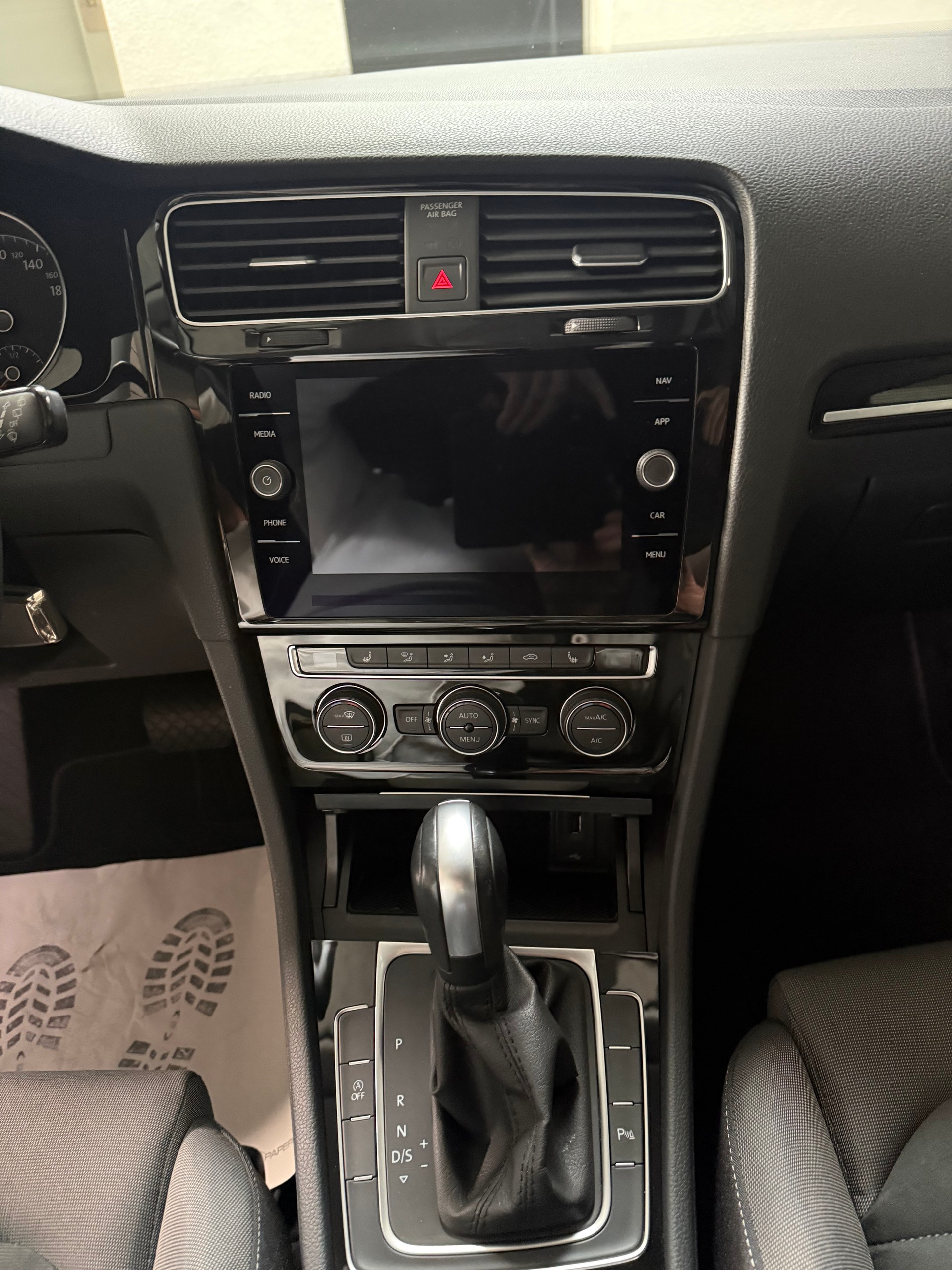 VW Golf 1.5 TSI EVO Highline DSG-image-21
