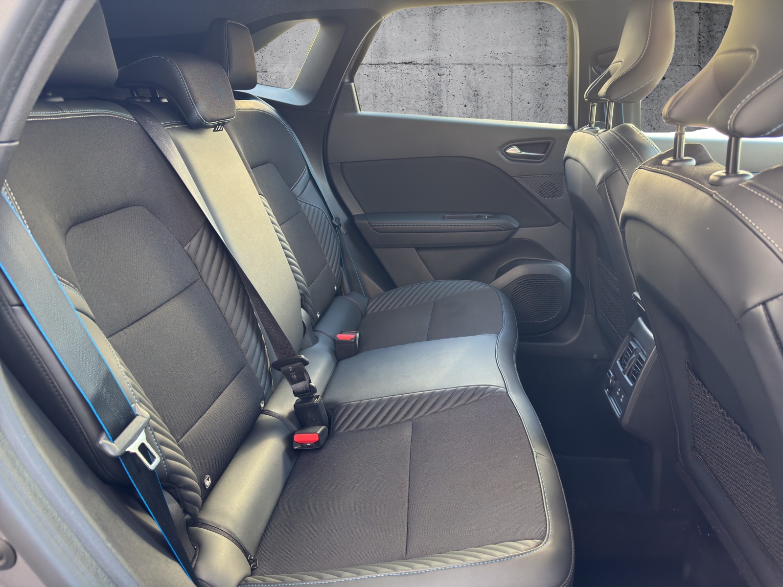 RENAULT Symbioz 1.6 E-Tech Esprit Alpine *8-fach Alu 19 Zoll*-image-27