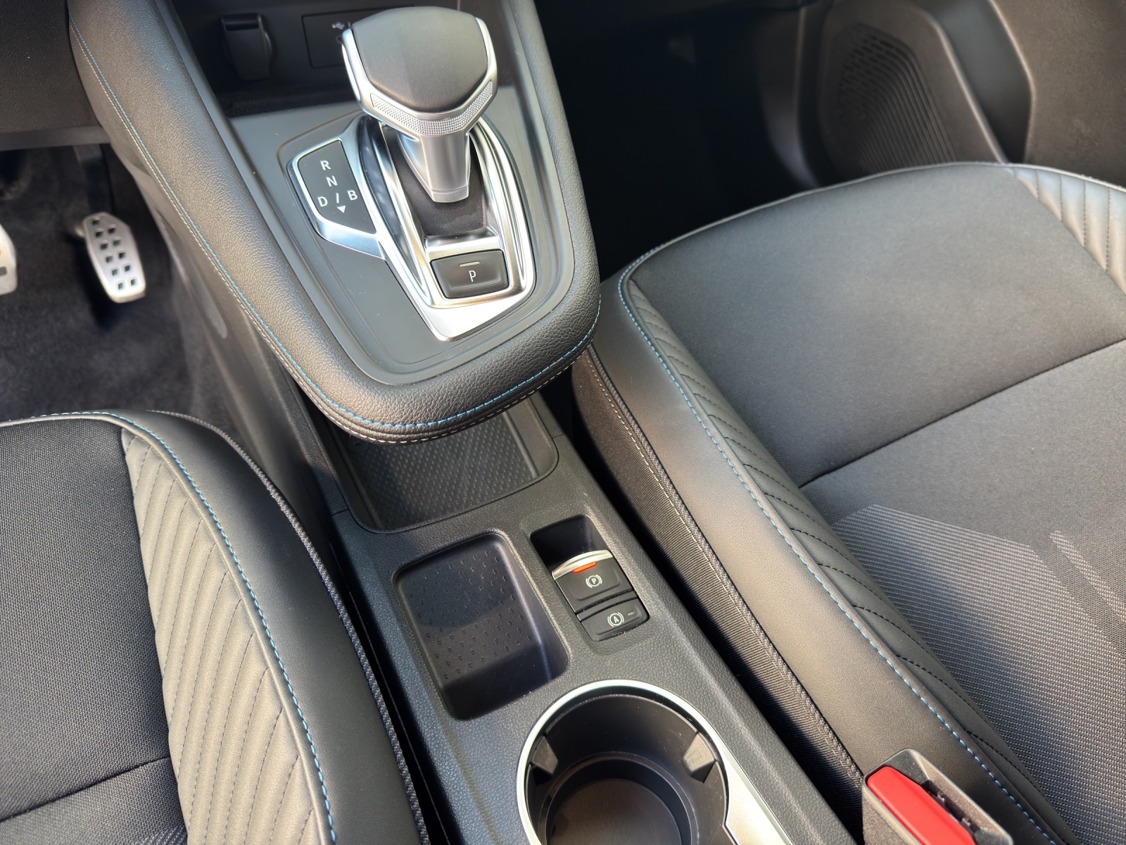 RENAULT Symbioz 1.6 E-Tech Esprit Alpine *8-fach Alu 19 Zoll*-image-22
