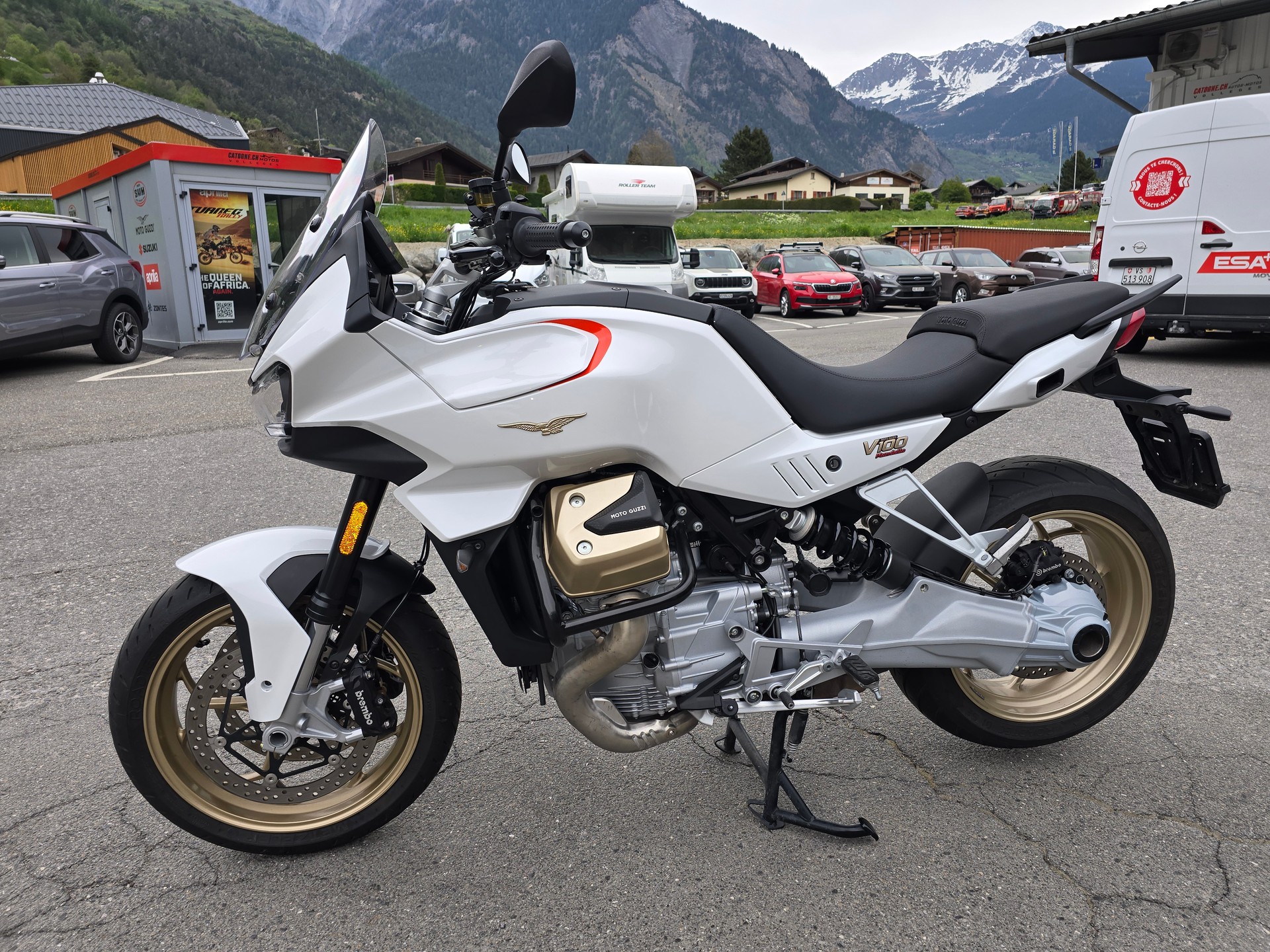 MOTO GUZZI V100 Mandello-image-7