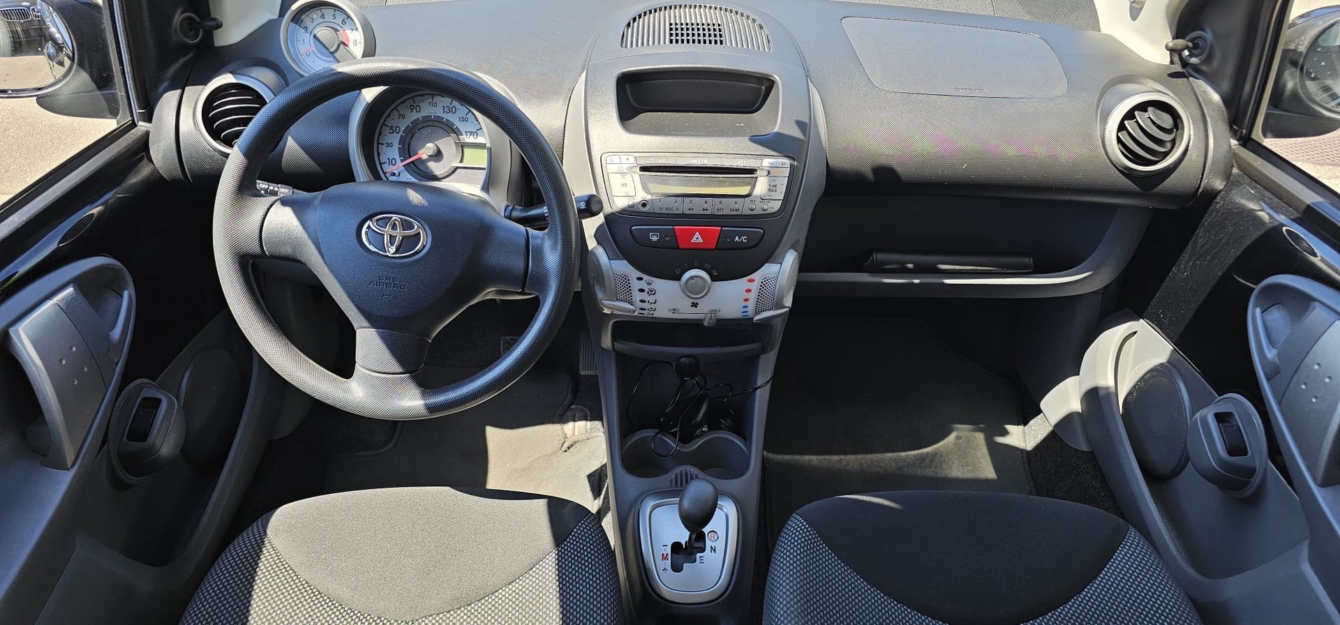 TOYOTA Aygo 1.0 Linea Sol Multimode-image-9