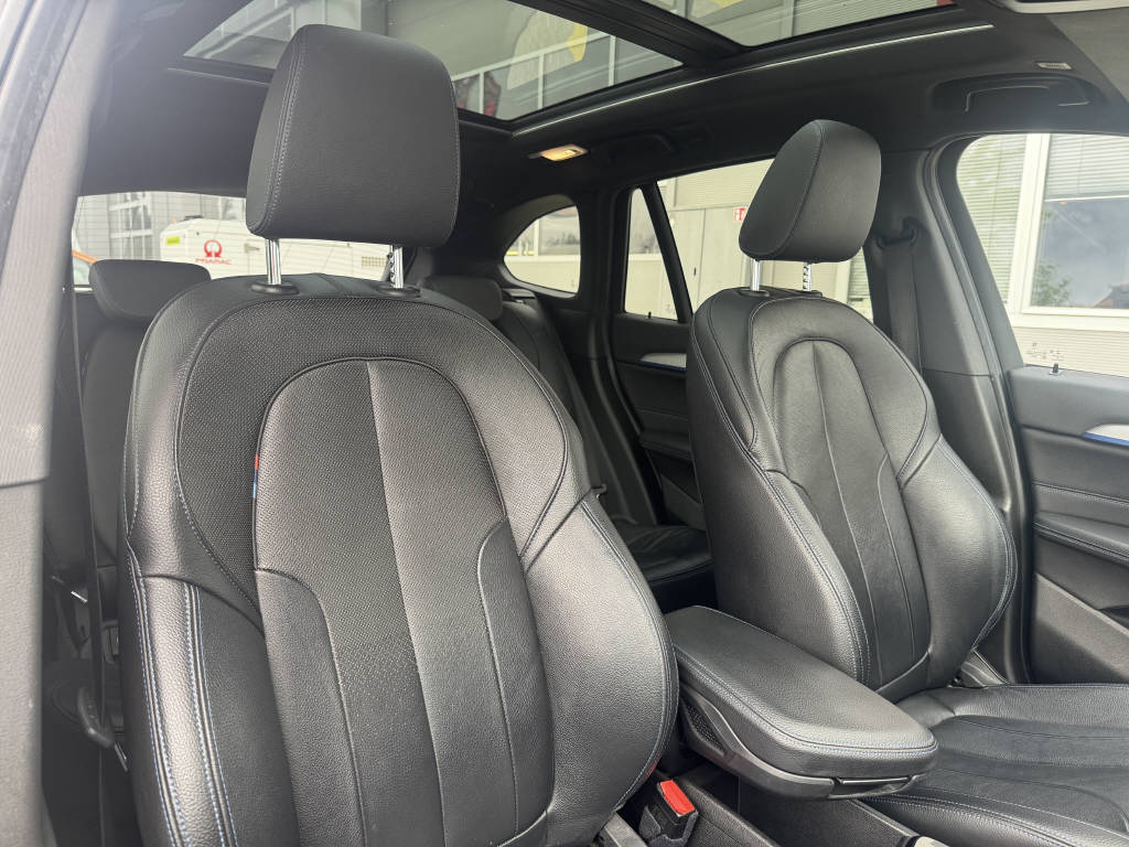 BMW X1 25e xDrive-image-18