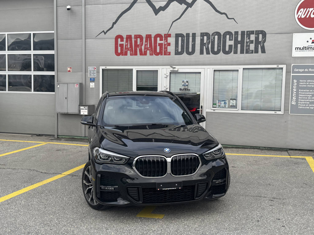BMW X1 25e xDrive-showroom-element-1