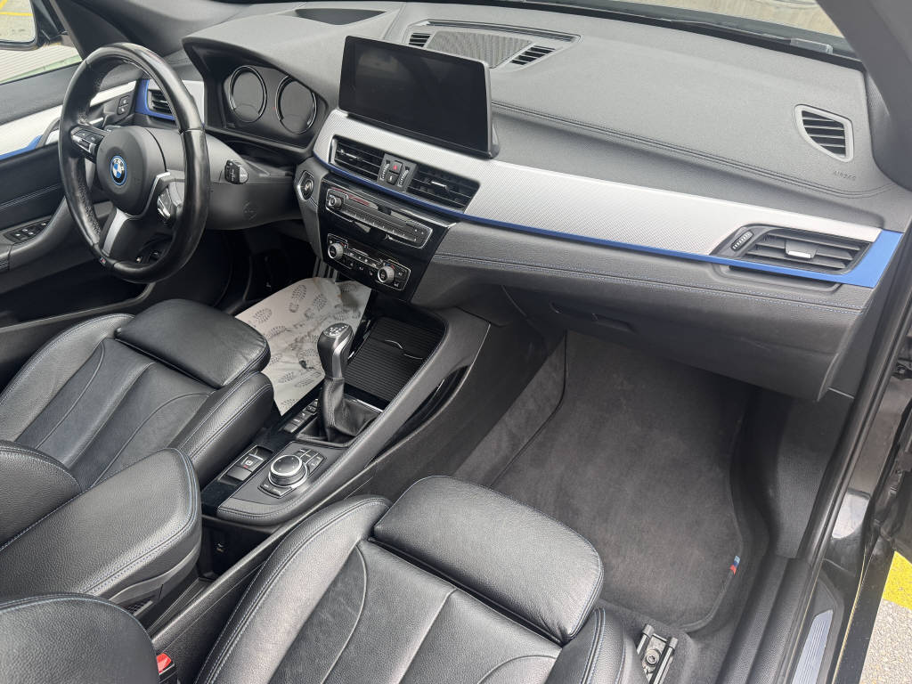 BMW X1 25e xDrive-image-17