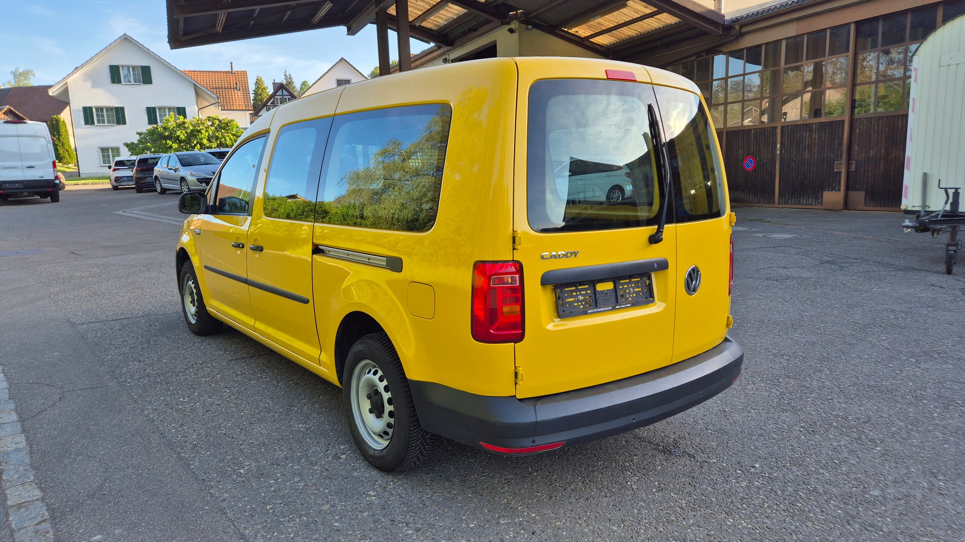 VW Caddy Maxi 1.0TSI BlueMotion Technology*MFK 03.06.2026*-showroom-element-2