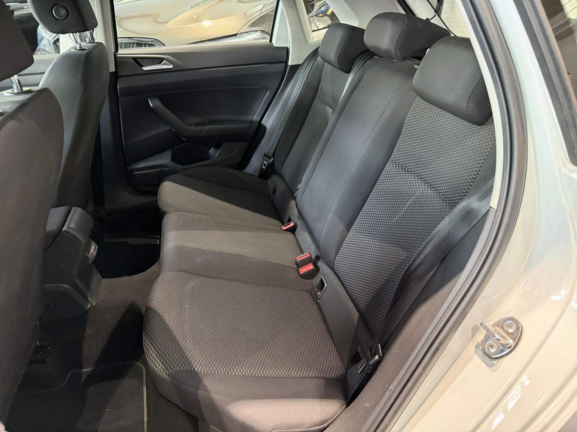 VW Polo 1.0 BMT Trendline-image-7