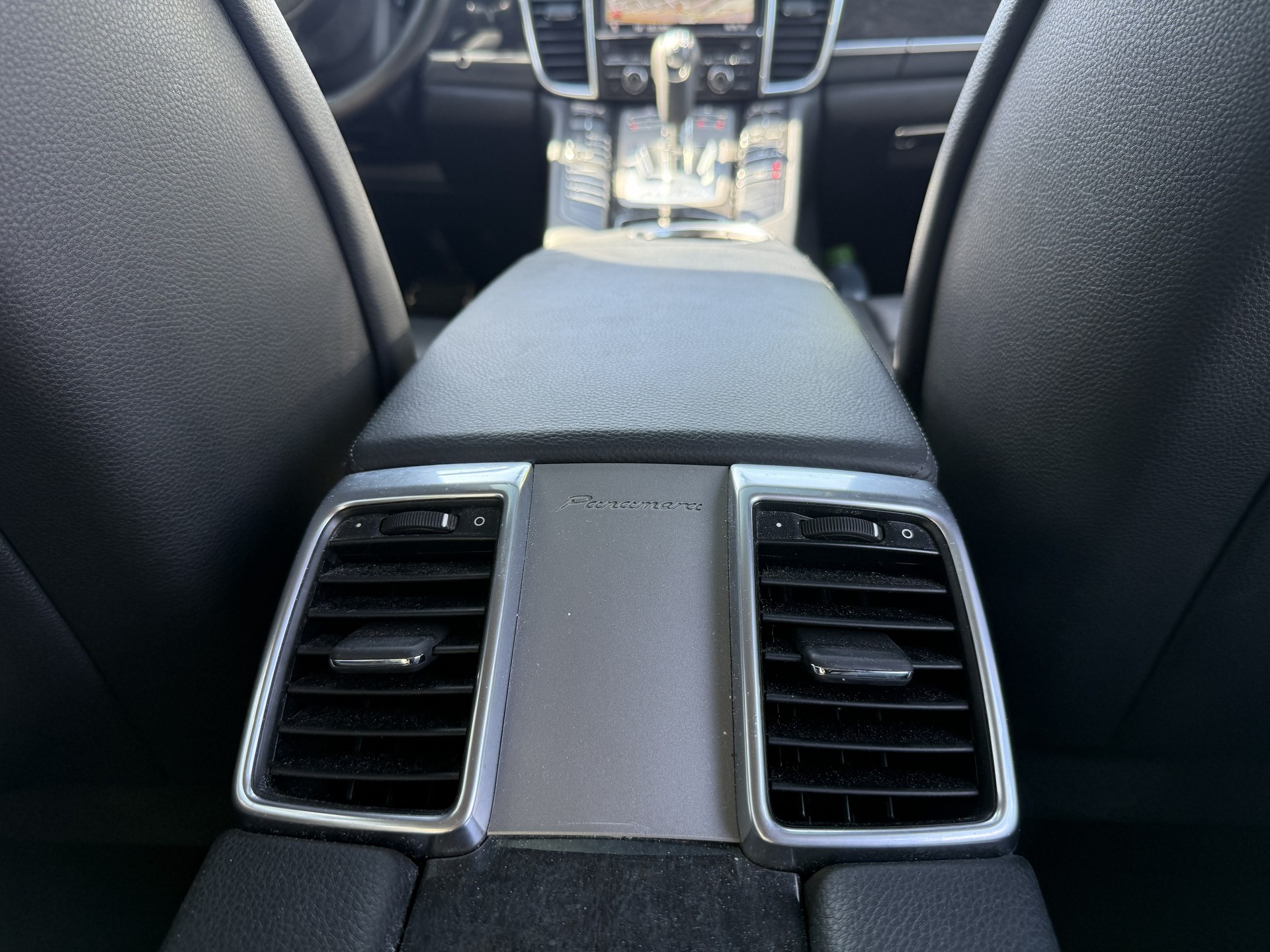 PORSCHE Panamera 4S 4.8 PDK-image-12