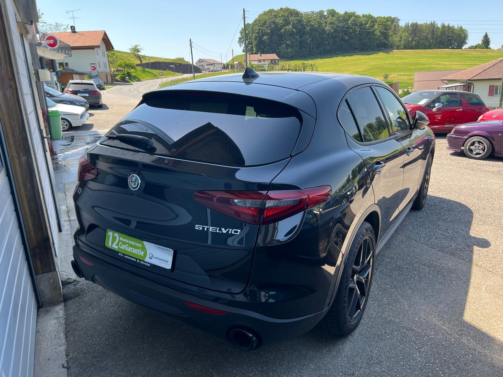 ALFA ROMEO Stelvio 2.2 JTDM Pack Veloce Q4-image-2