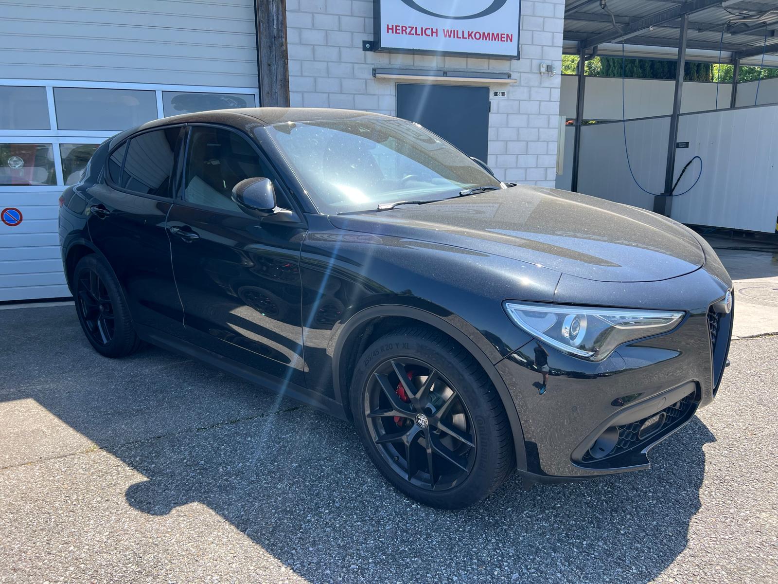 ALFA ROMEO Stelvio 2.2 JTDM Pack Veloce Q4-image-1