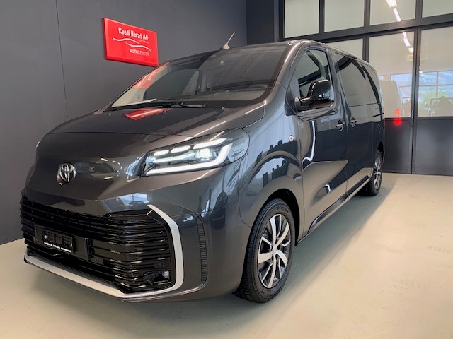 TOYOTA PROACE Verso L1 2.2 D Trend