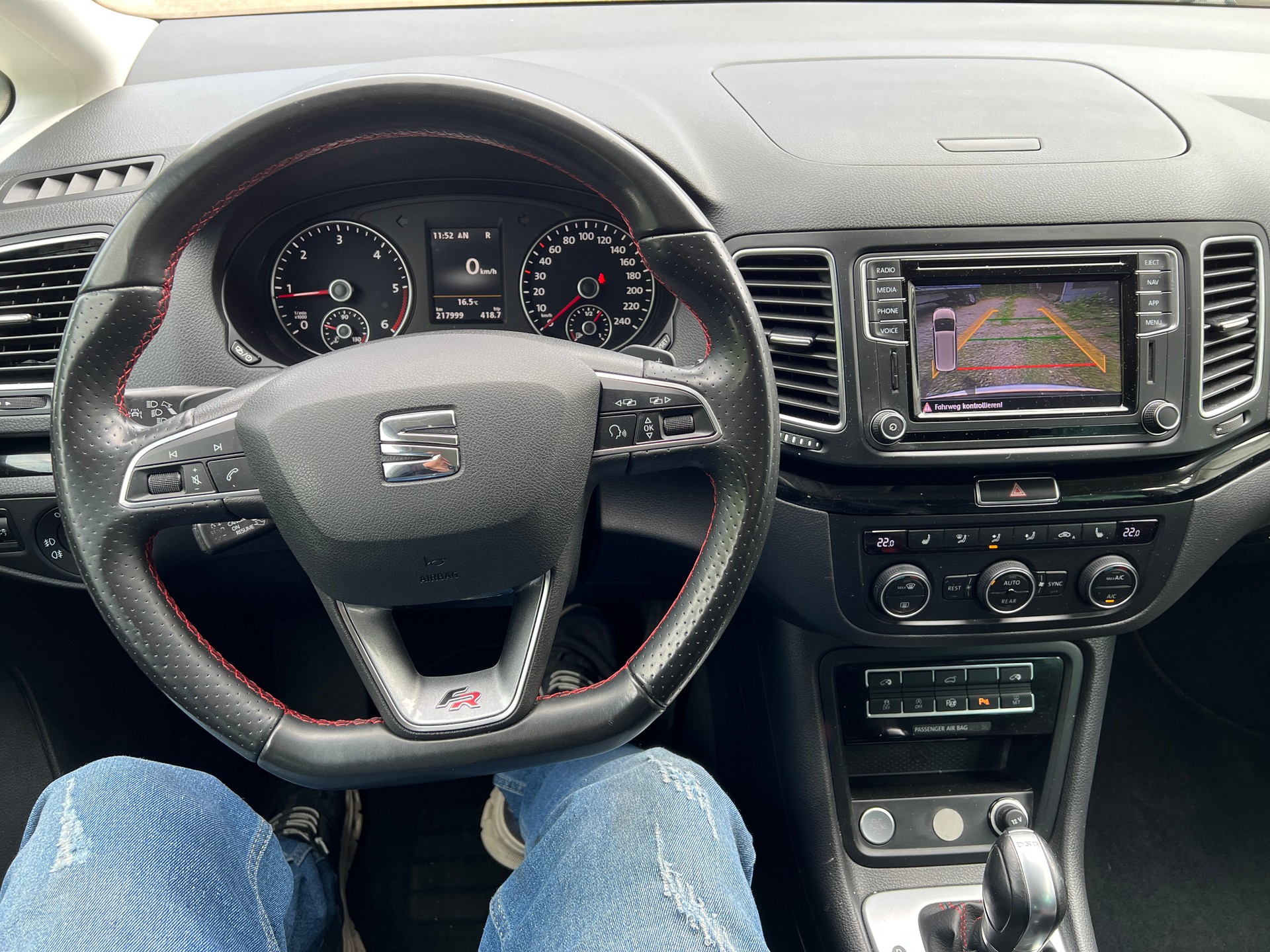 SEAT Alhambra 2.0 TDI DSG SWISS FR-image-12