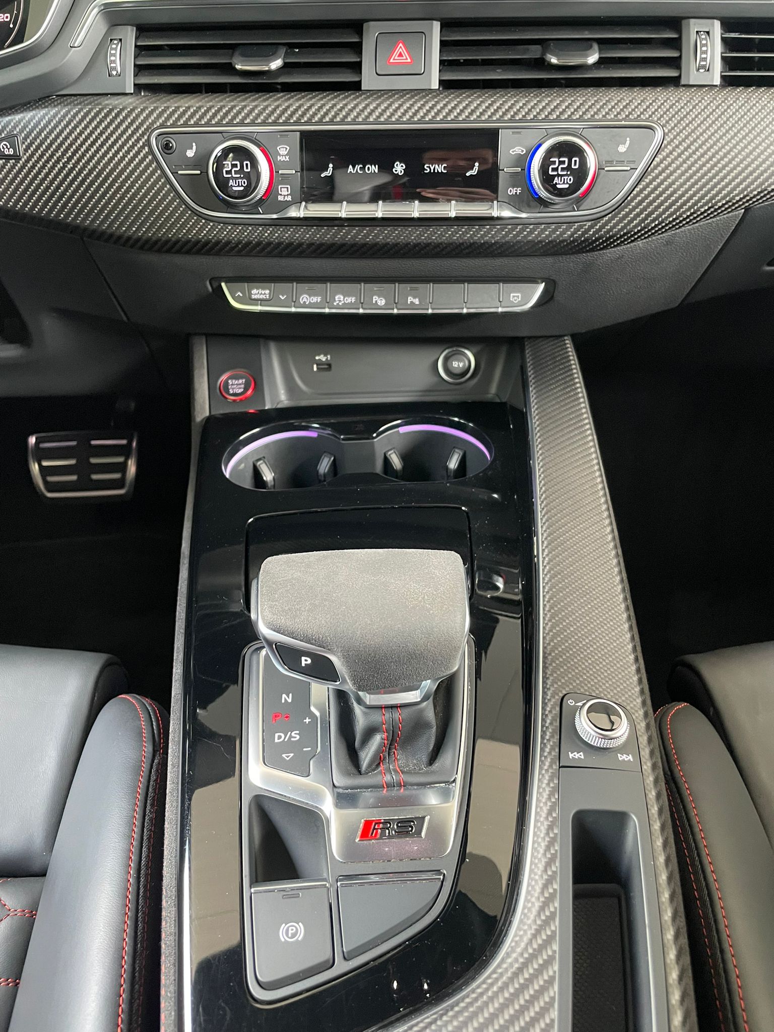 AUDI RS4 Avant 2.9 V6 TFSI quattro T-Tronic ** Competition Plus **-image-8