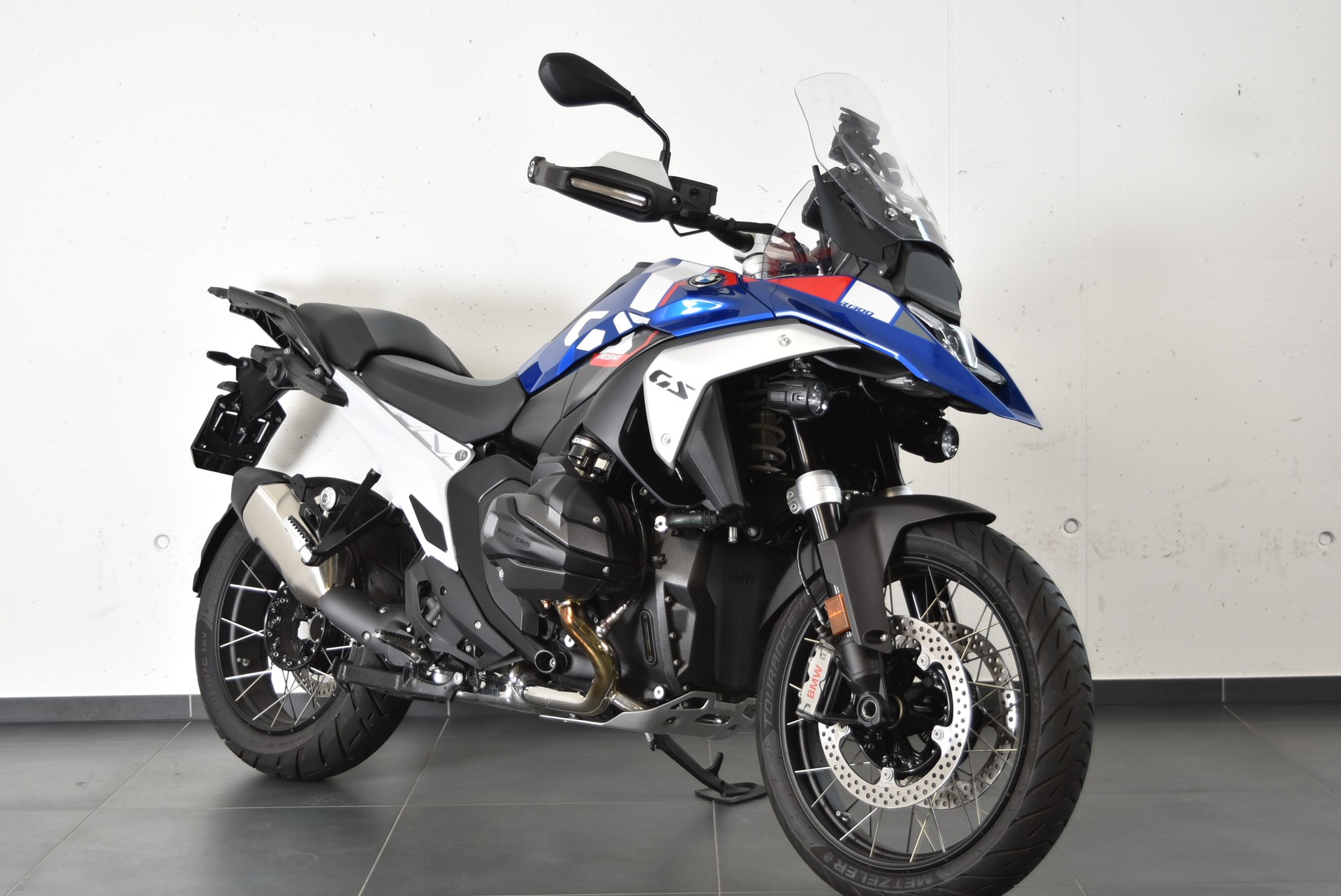 BMW R 1300 GS-image-2