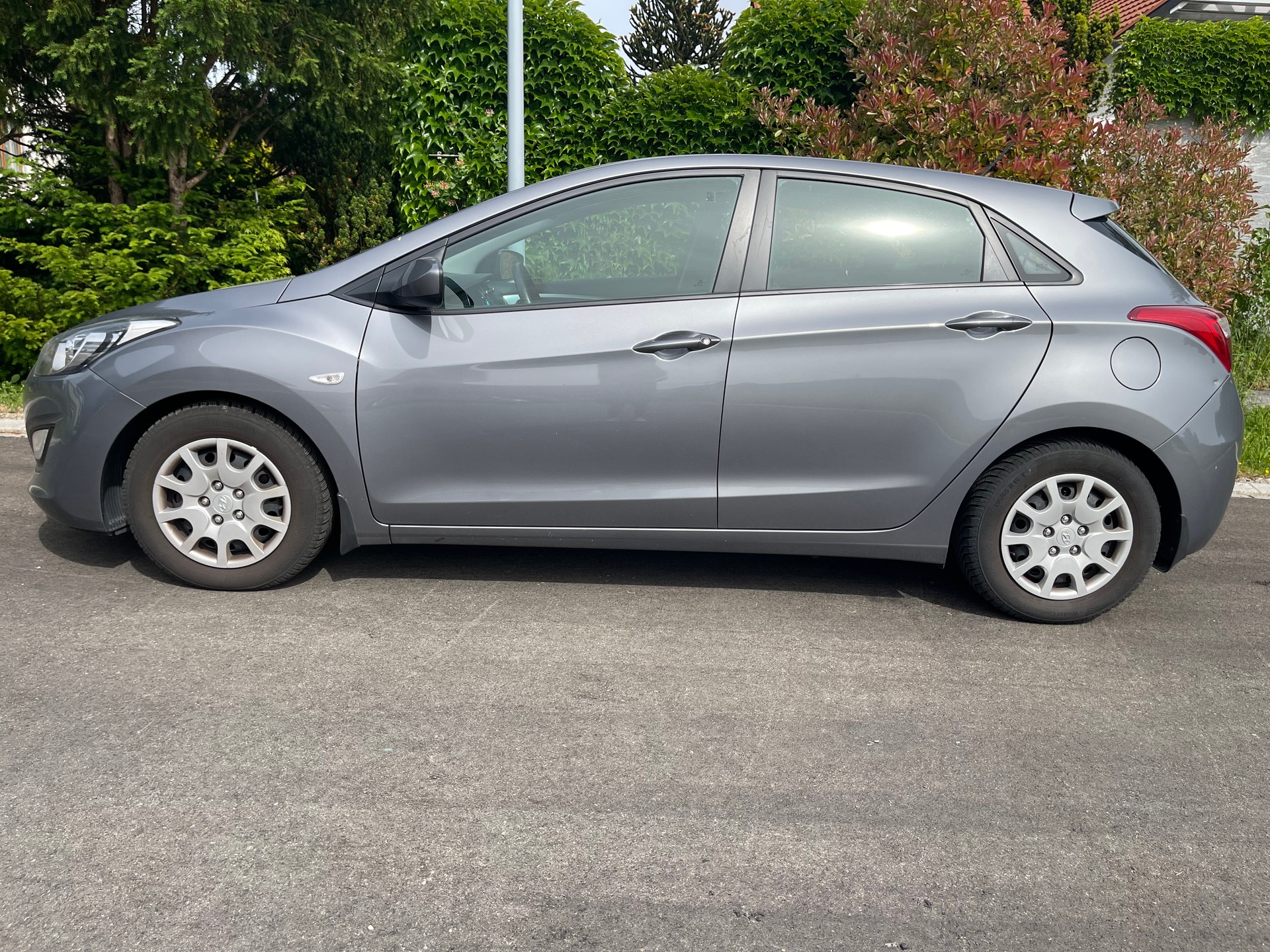 HYUNDAI i30 1.4 Comfort-image-7