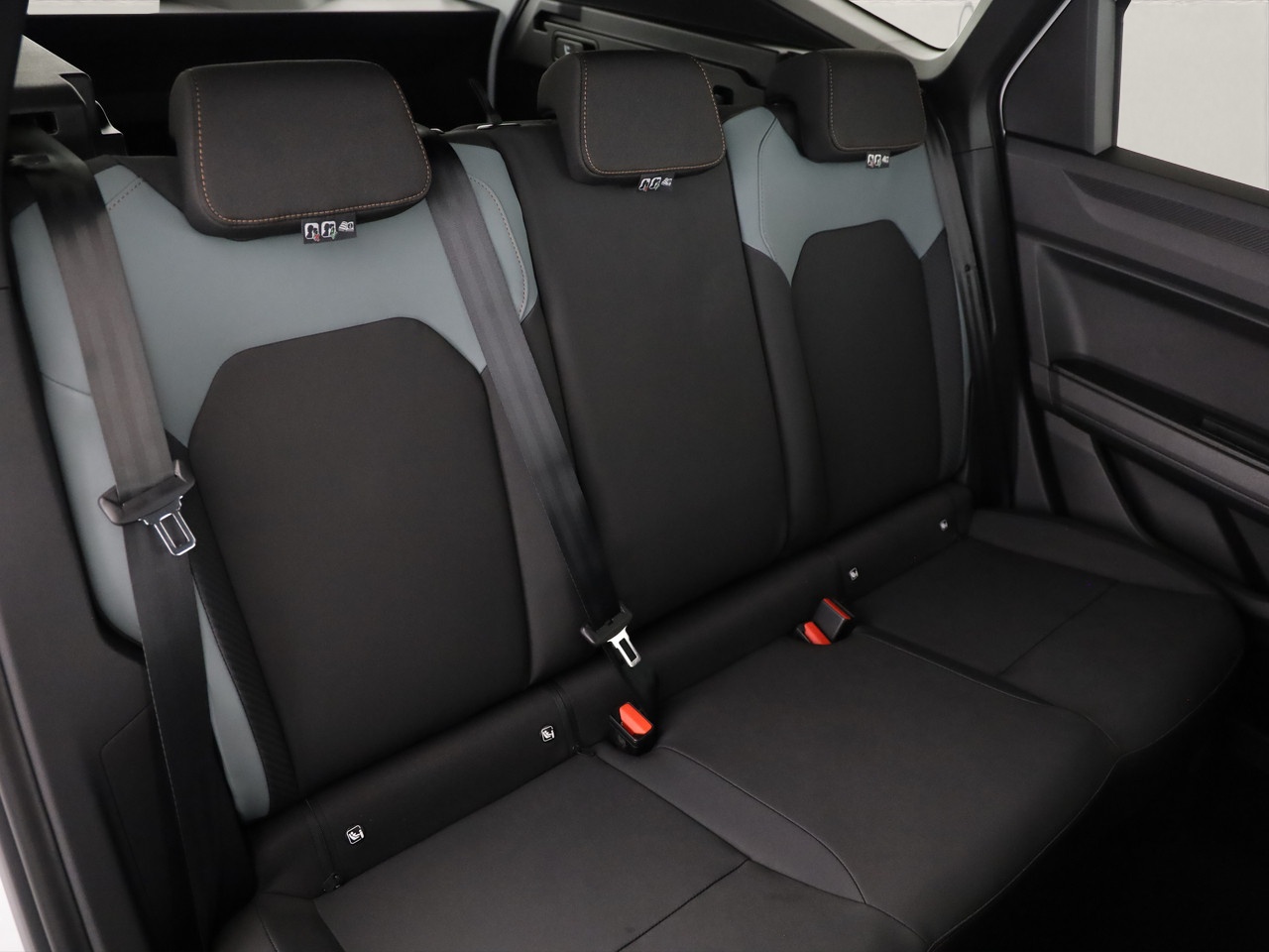 DACIA Bigster 1.8 Hybrid Extreme-image-7