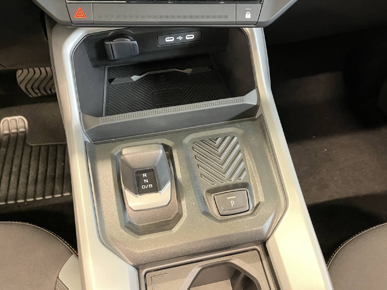 DACIA Bigster 1.8 Hybrid Extreme-image-10