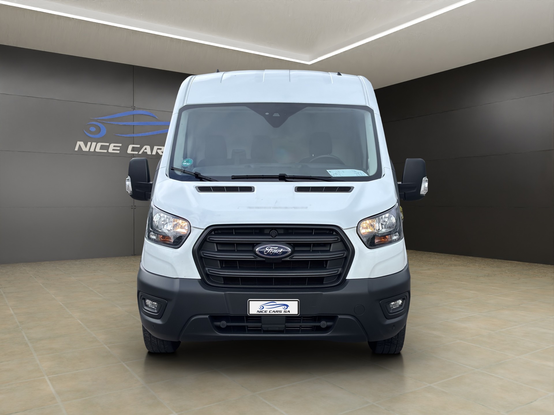 FORD Transit Van 350 L3 Trend 2.0 TDCi 130 FWD A-showroom-element-2