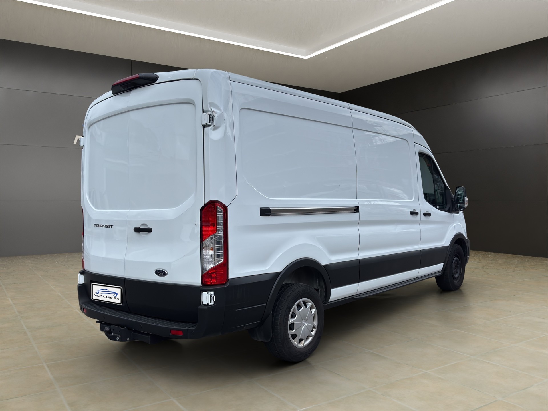 FORD Transit Van 350 L3 Trend 2.0 TDCi 130 FWD A-image-4