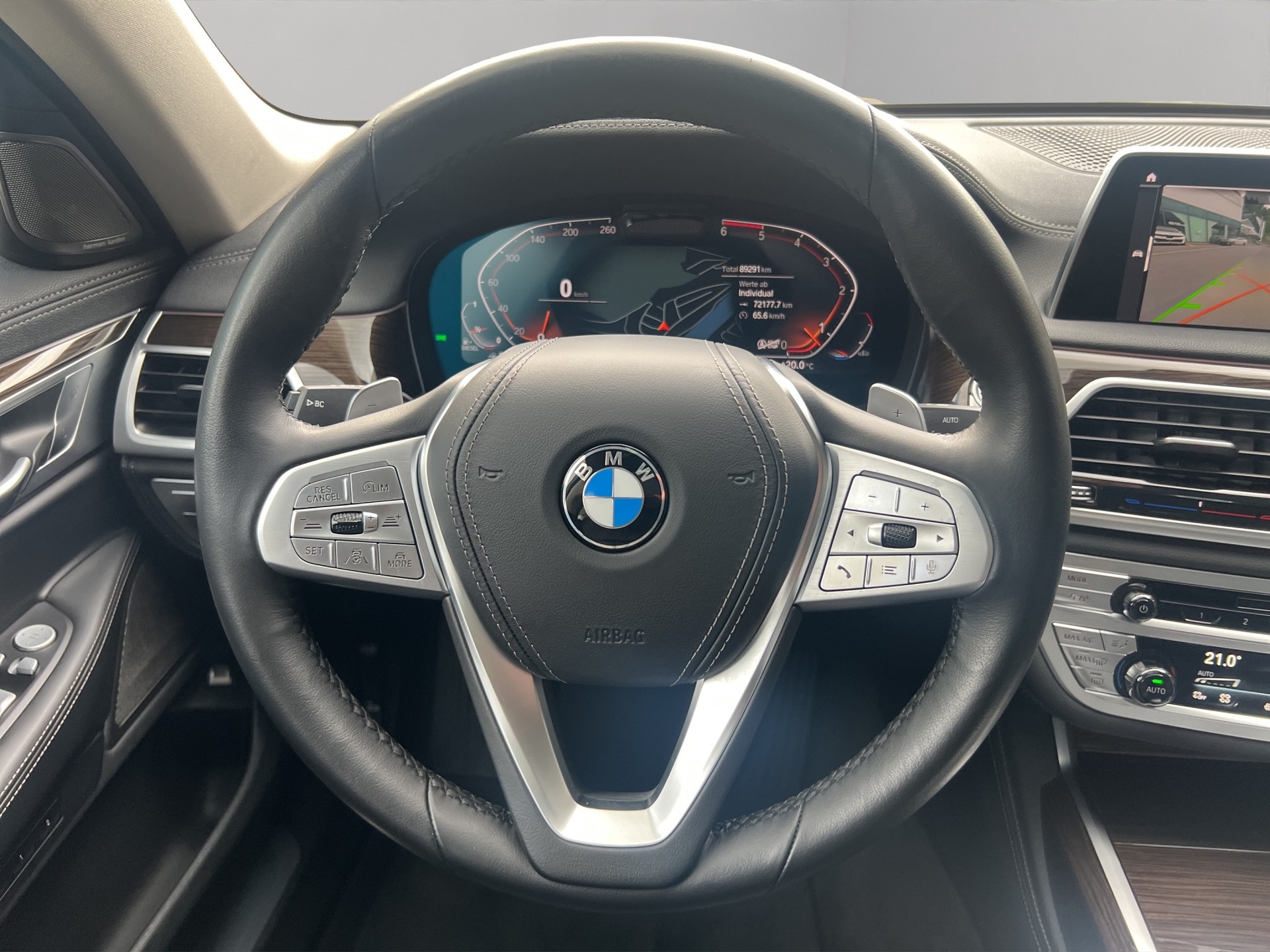 BMW 730d xDrive Steptronic-image-13