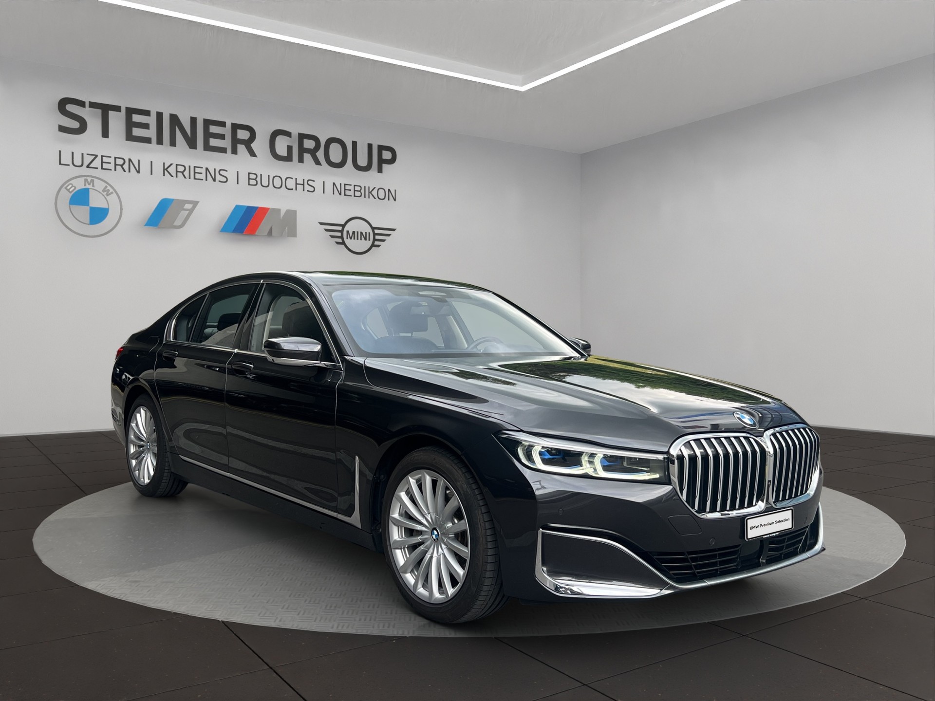 BMW 730d xDrive Steptronic-showroom-element-2