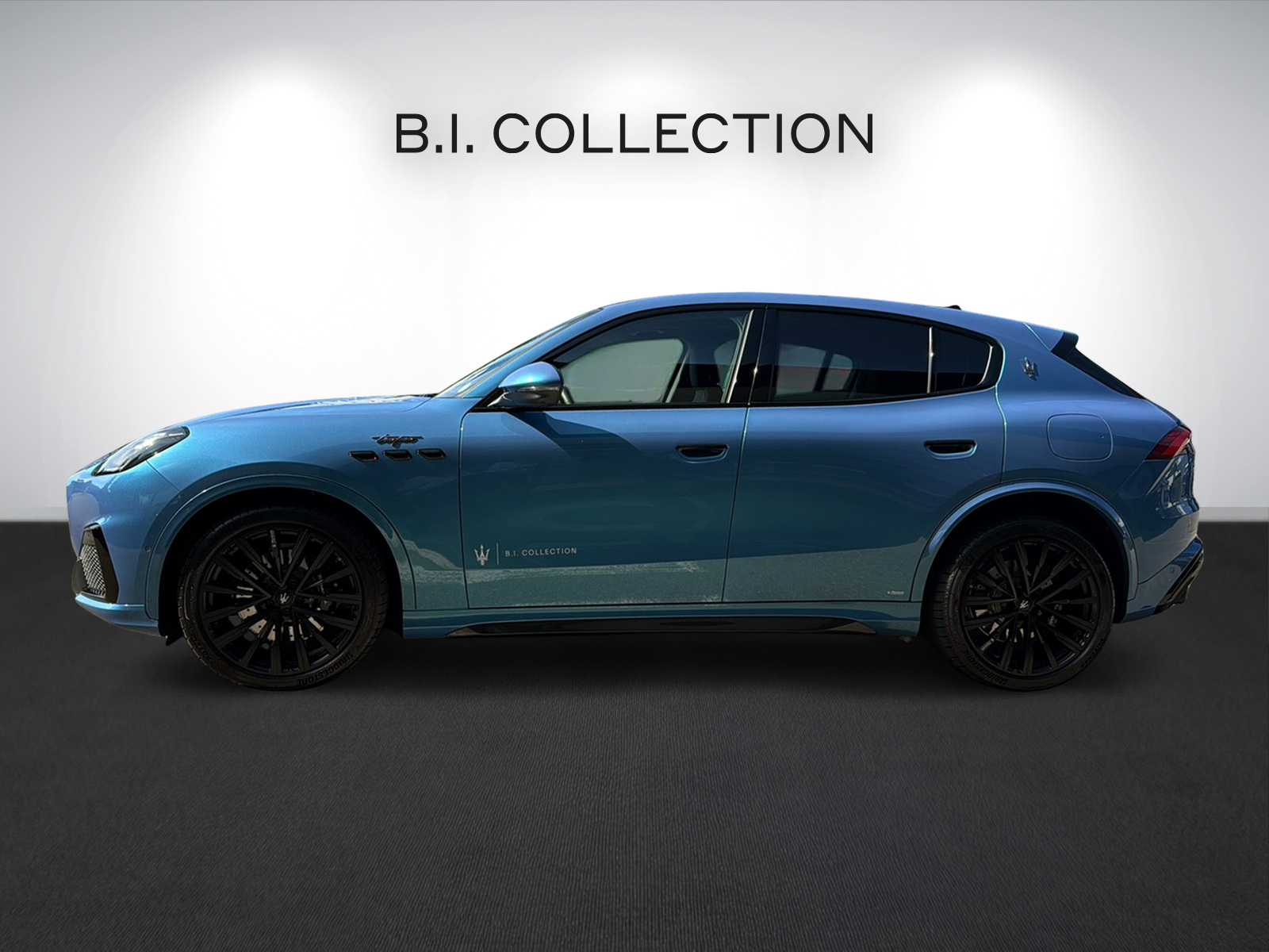 MASERATI GRECALE TROFEO 3.0 V6 FUORISERIE DARK AURORA BOREALE-image-4