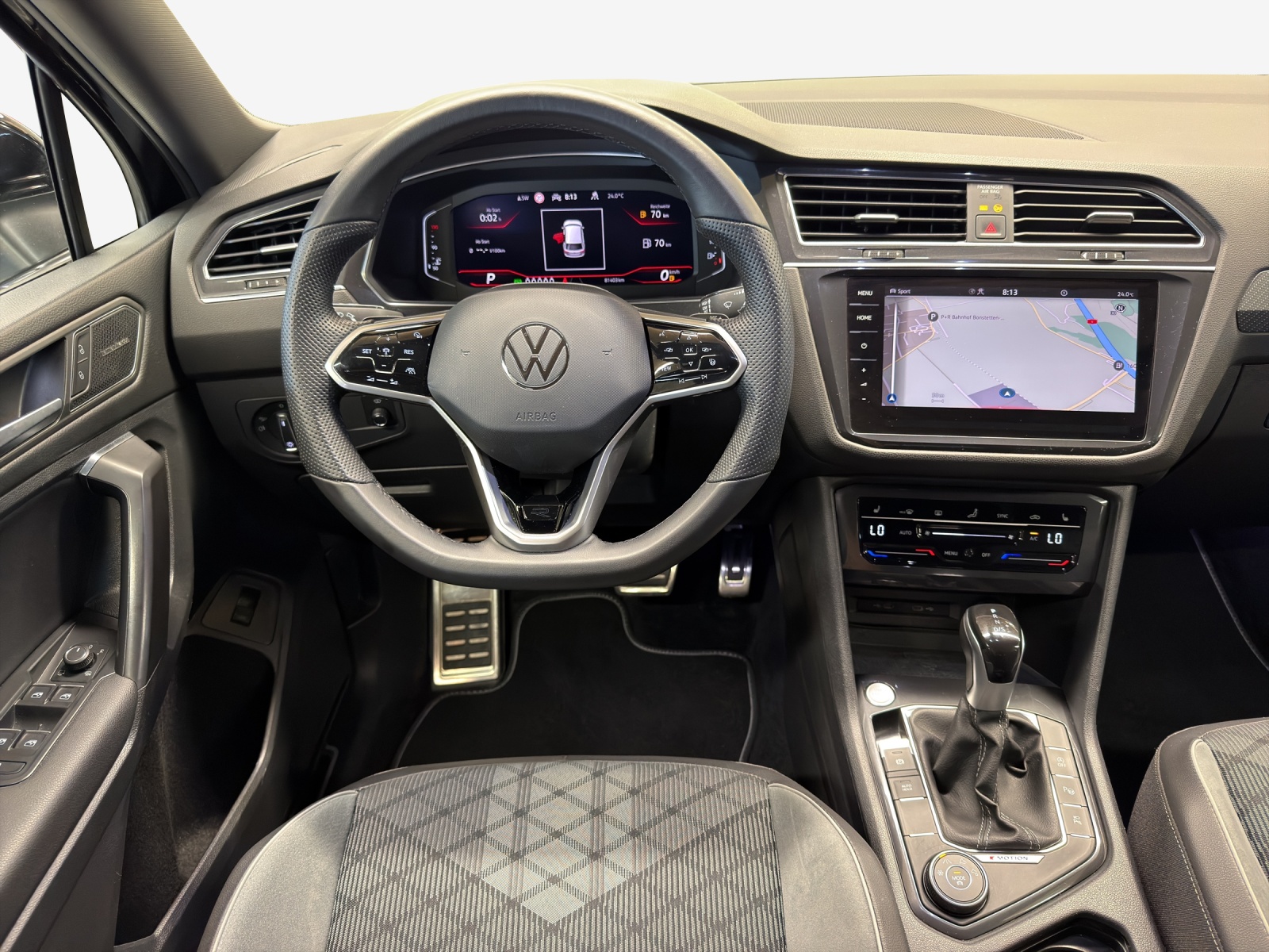 VW Tiguan Allspace 2.0 TDI SCR R-Line 4Motion DSG-image-8
