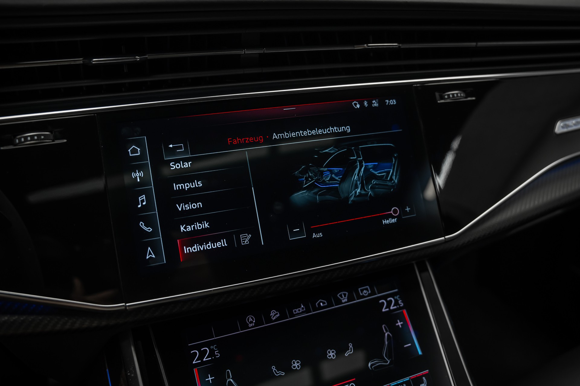AUDI * RSQ8 * TOP ZUSTAND * TOP AUSSTATTUNG * NEUPREIS ÜBER 224000.- * LEASING AB 640.- *-image-37