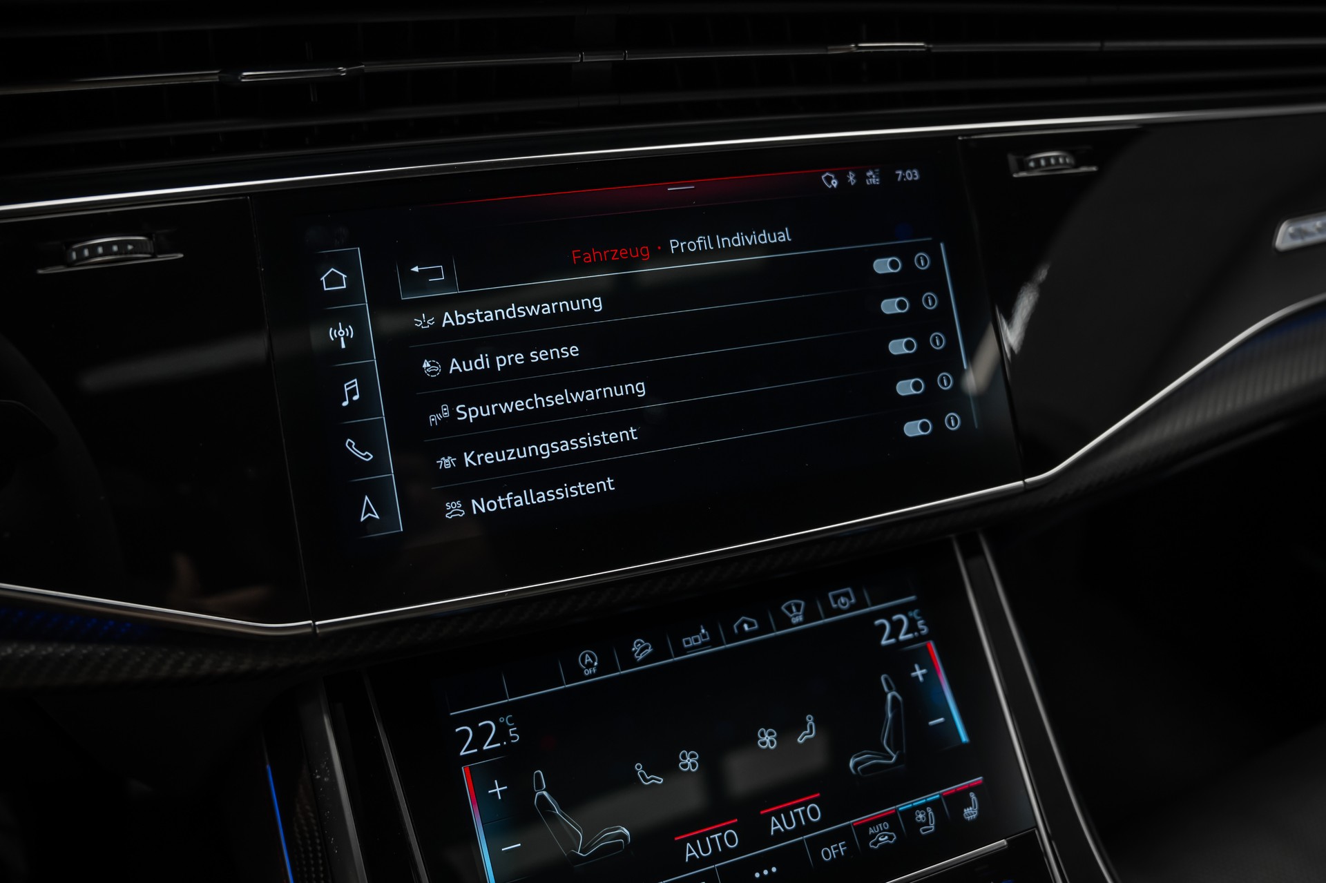 AUDI * RSQ8 * TOP ZUSTAND * TOP AUSSTATTUNG * NEUPREIS ÜBER 224000.- * LEASING AB 640.- *-image-38