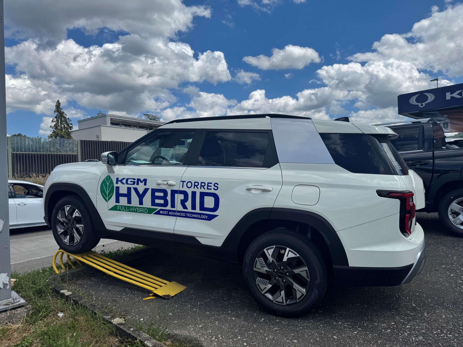 KGM-SsangYong Torres 1.5 TGDI Hybrid Platinum AT-showroom-element-1