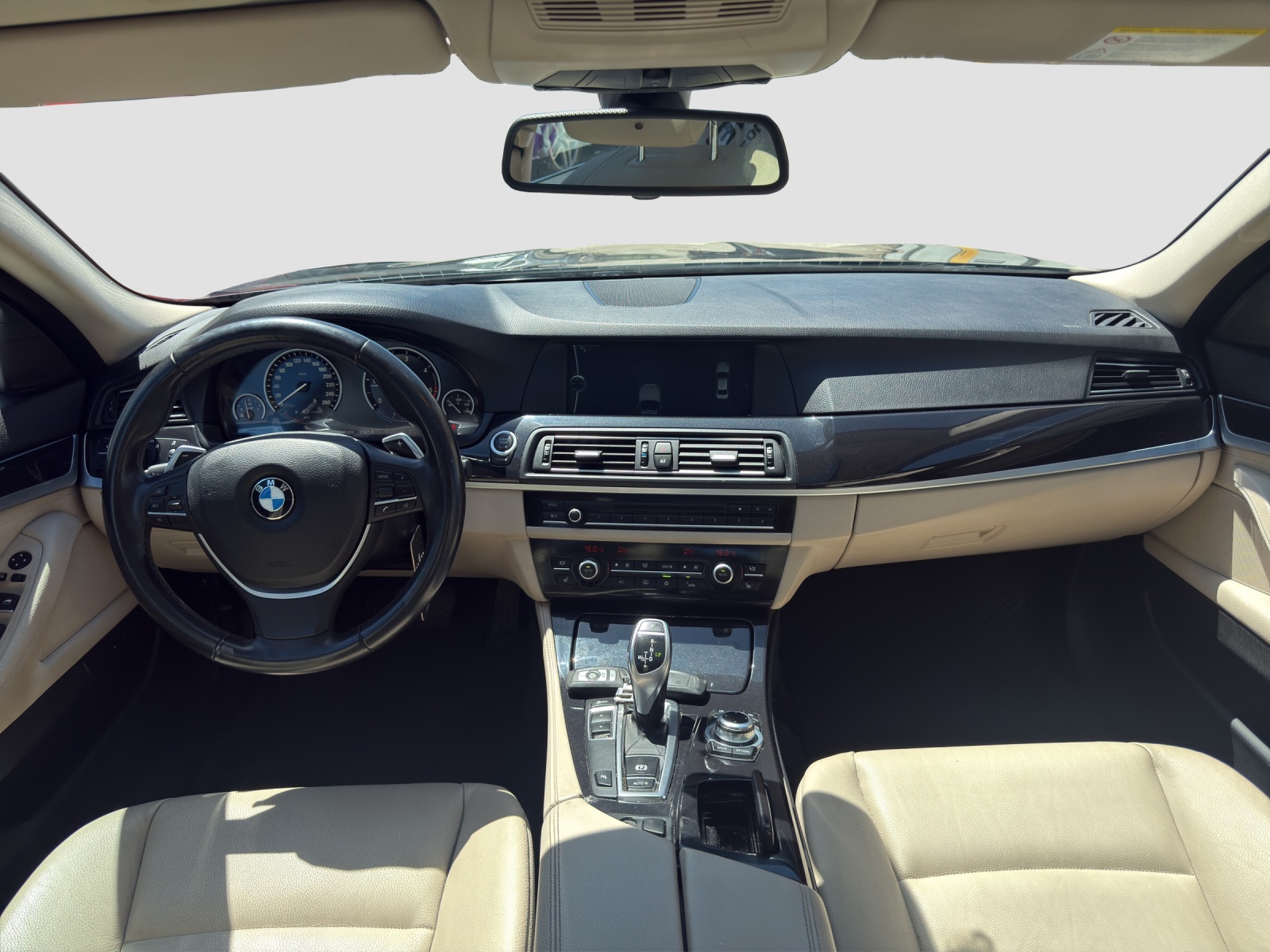 BMW 520d Steptronic-image-12