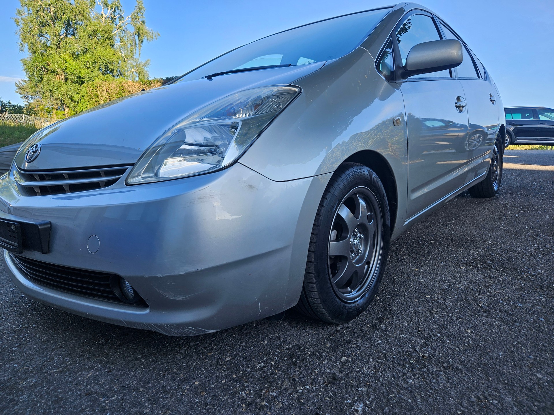 TOYOTA Prius 1.5 16V Hybrid-image-1