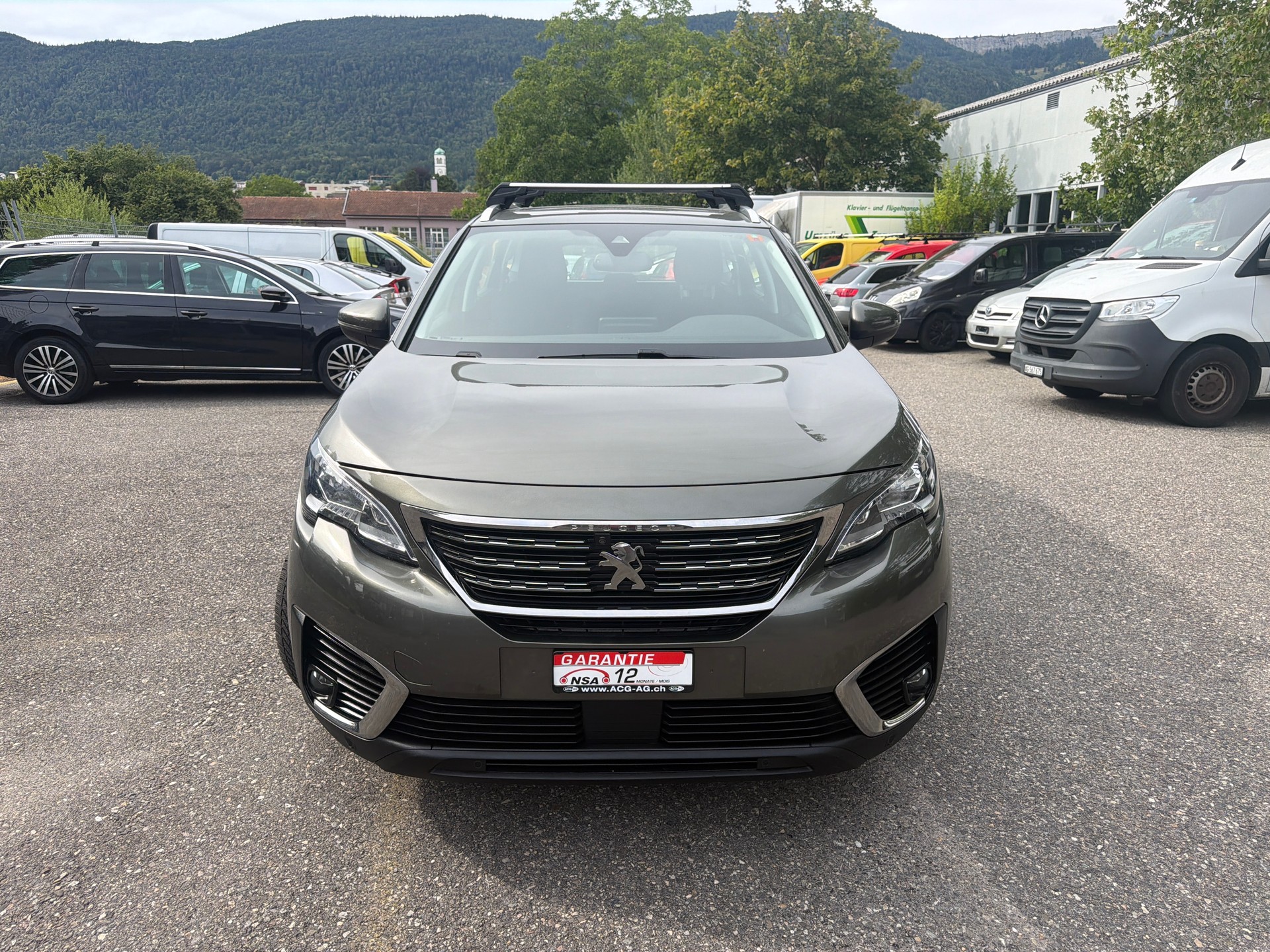PEUGEOT 5008 1.5 BlueHDi Business Line ETA * 07x Sitze * Gr. Navi * Klima-auto * PDC V&H - RF-Kamera * Tempomat * Frisch Ab MFK *-image-1