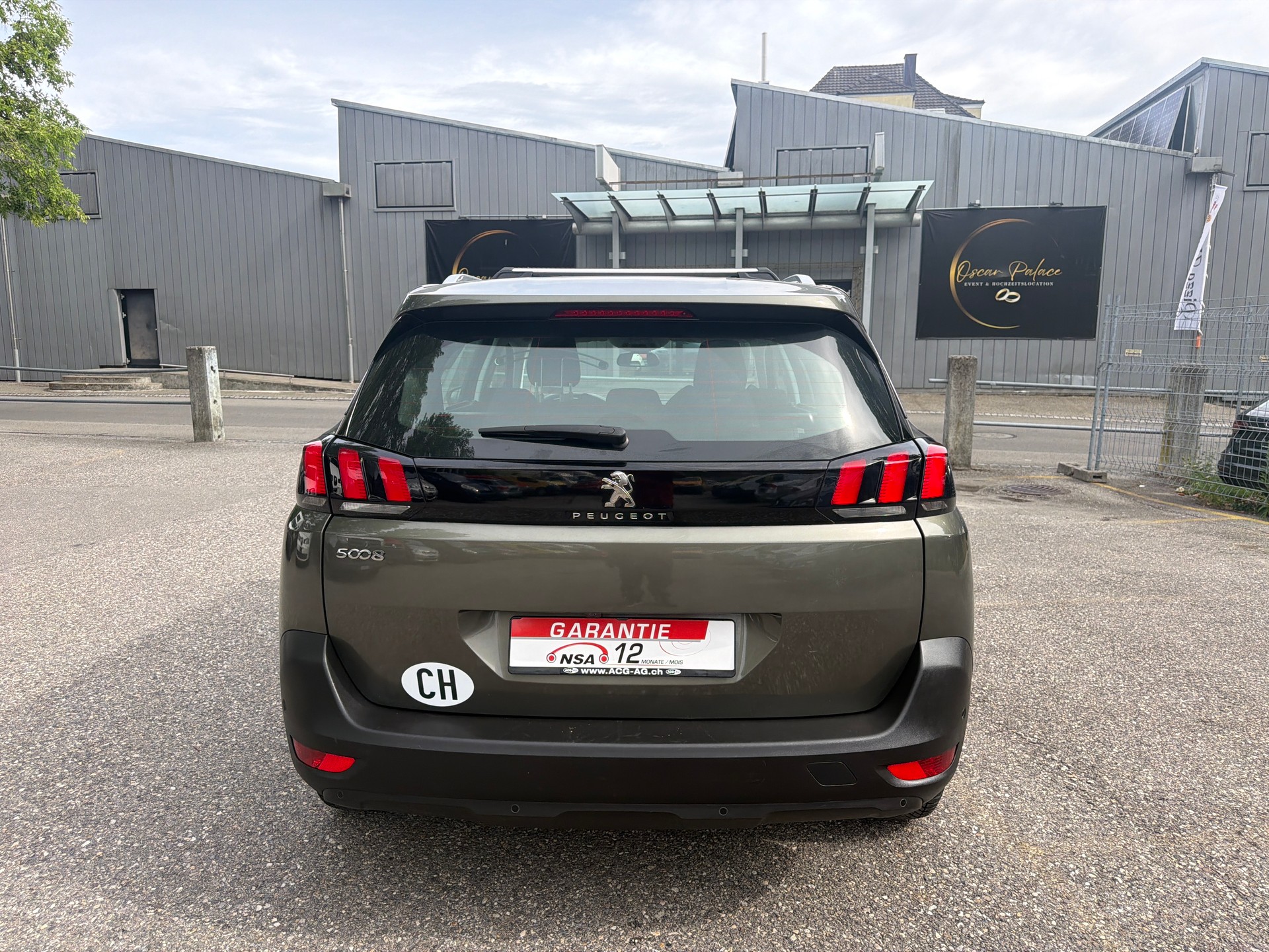 PEUGEOT 5008 1.5 BlueHDi Business Line ETA * 07x Sitze * Gr. Navi * Klima-auto * PDC V&H - RF-Kamera * Tempomat * Frisch Ab MFK *-image-6