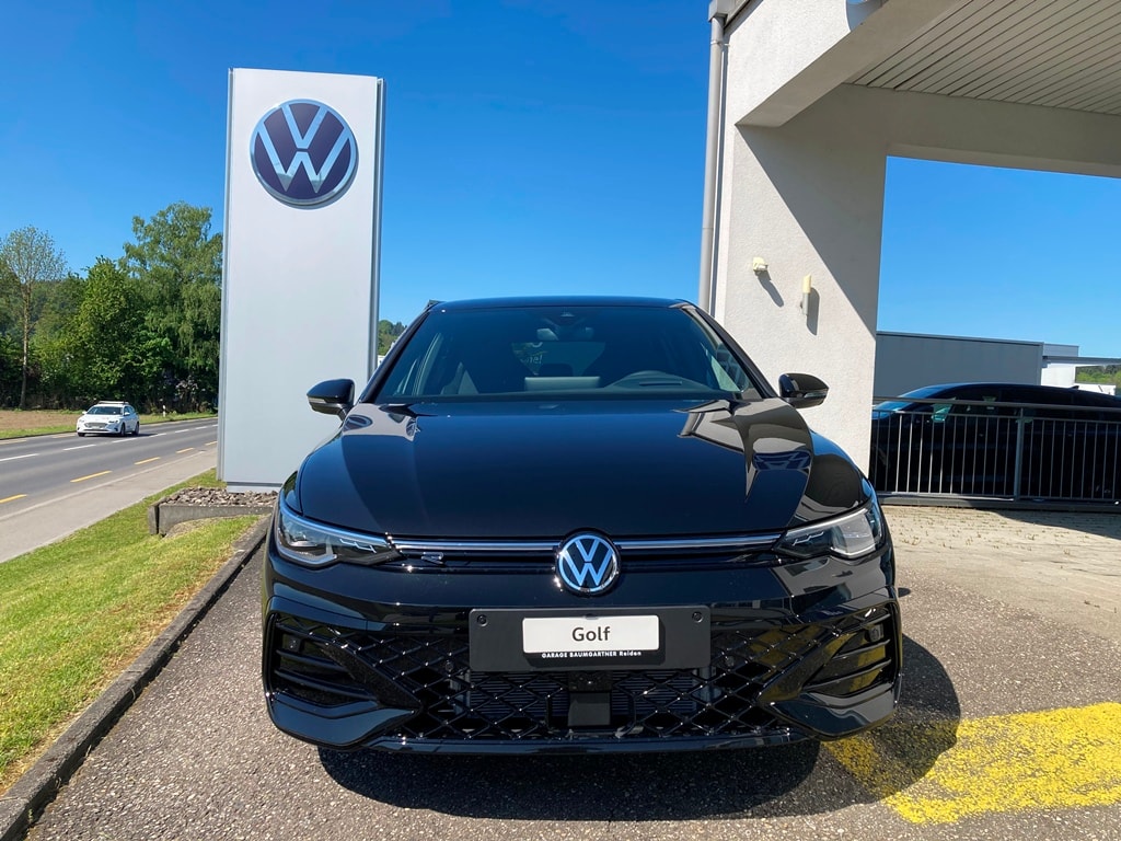 VW Golf 1.5 e TSI mHEV R-Line DSG-showroom-element-3