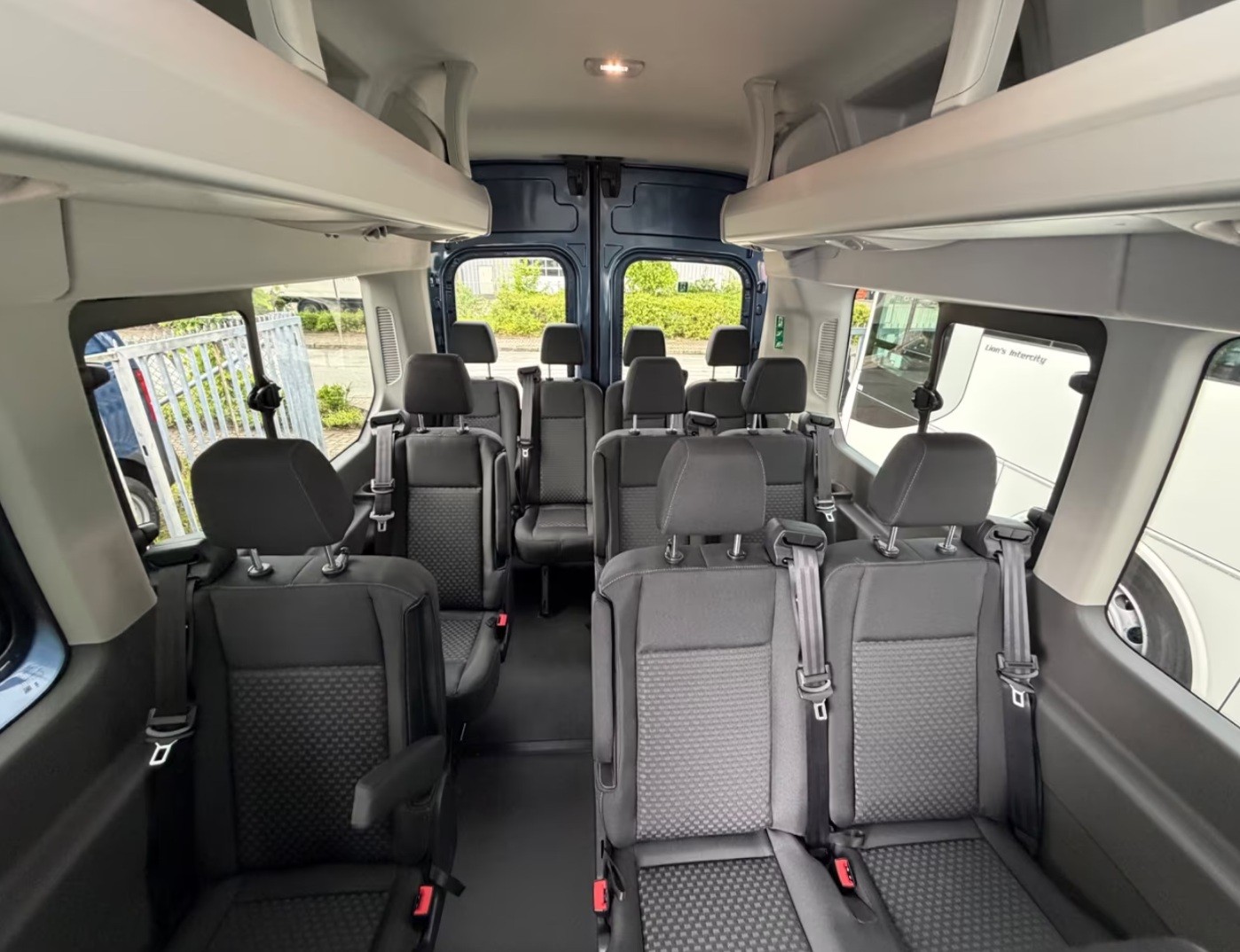 FORD Transit 460 18-Sitzer-image-8